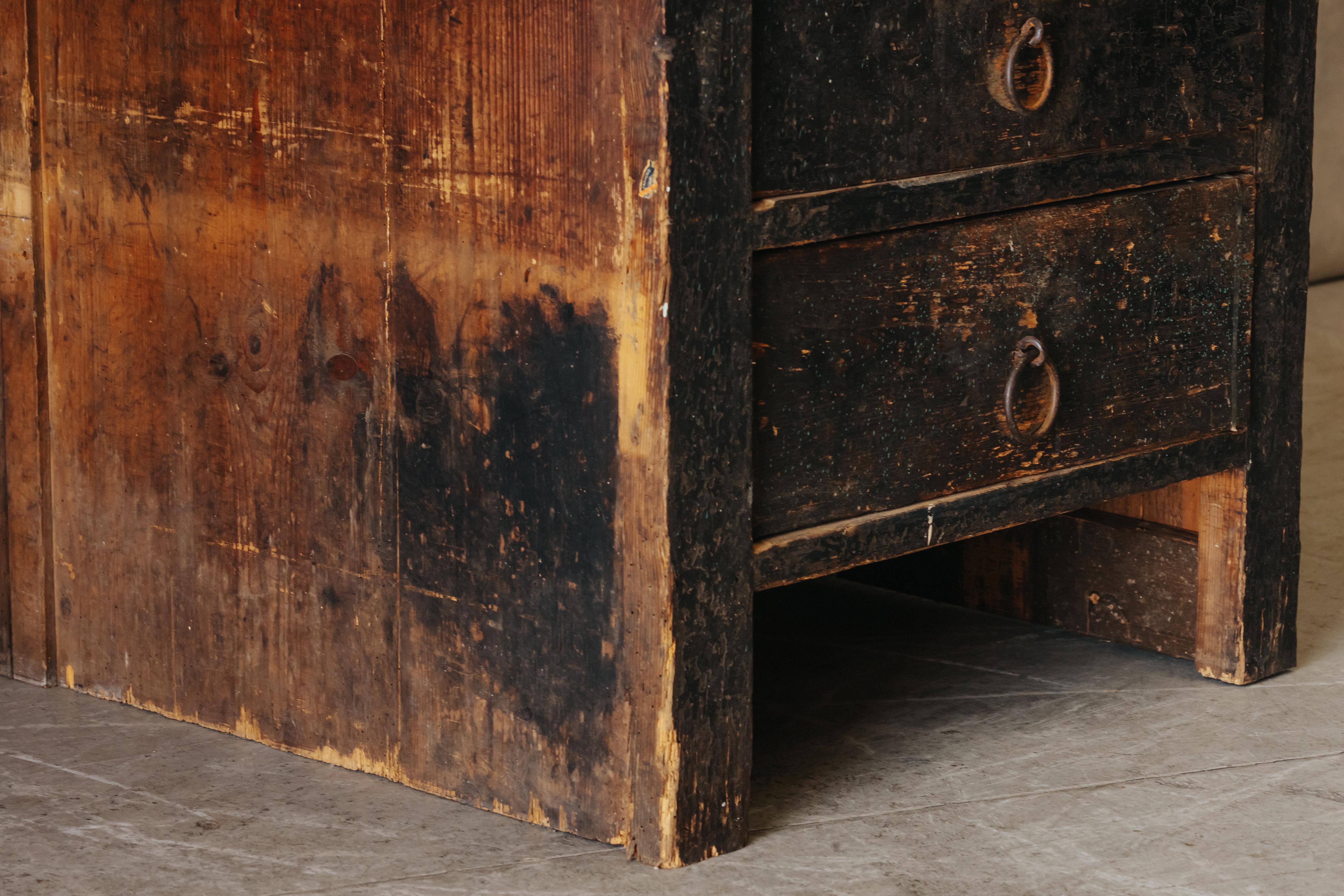 Early Shop Counter From France, Circa 1950 In Good Condition In Nashville, TN