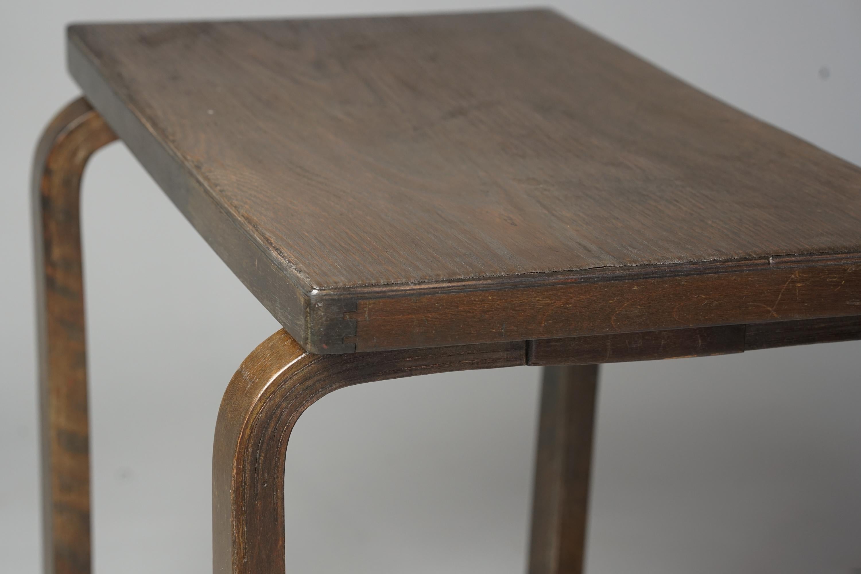 Early Side Table, Alvar Aalto, Oy Huonekalu- ja Rakennustyötehdas Ab, 1930s For Sale 2