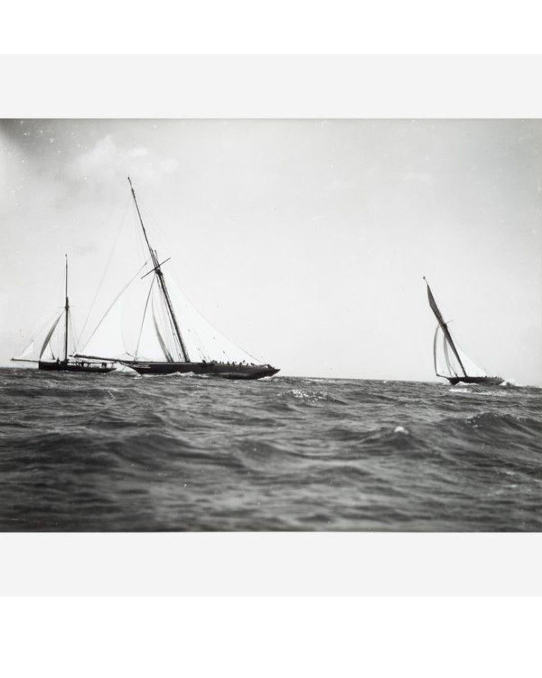 Früher fotografischer Silbergelatineabzug von Beken of Cowes - Yacht Maid Marion.