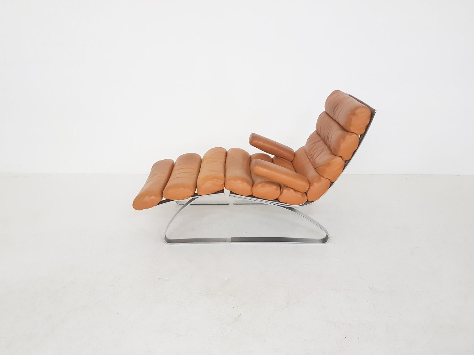 Early Sinus Cognac Leather Lounge Chair by Adolf & Schröpfer for COR, Germany In Good Condition In Amsterdam, NL