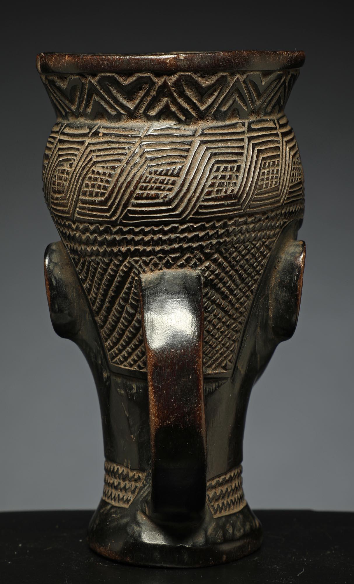 Hand-Carved Early small Kuba Cup With Refined Face, Fine Hair, Handle DRC, Africa For Sale