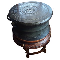 Tambour en bronze du début de l
Asie du Sud-Est - Connu dans la littérature sous le nom de "Hager Type 1".