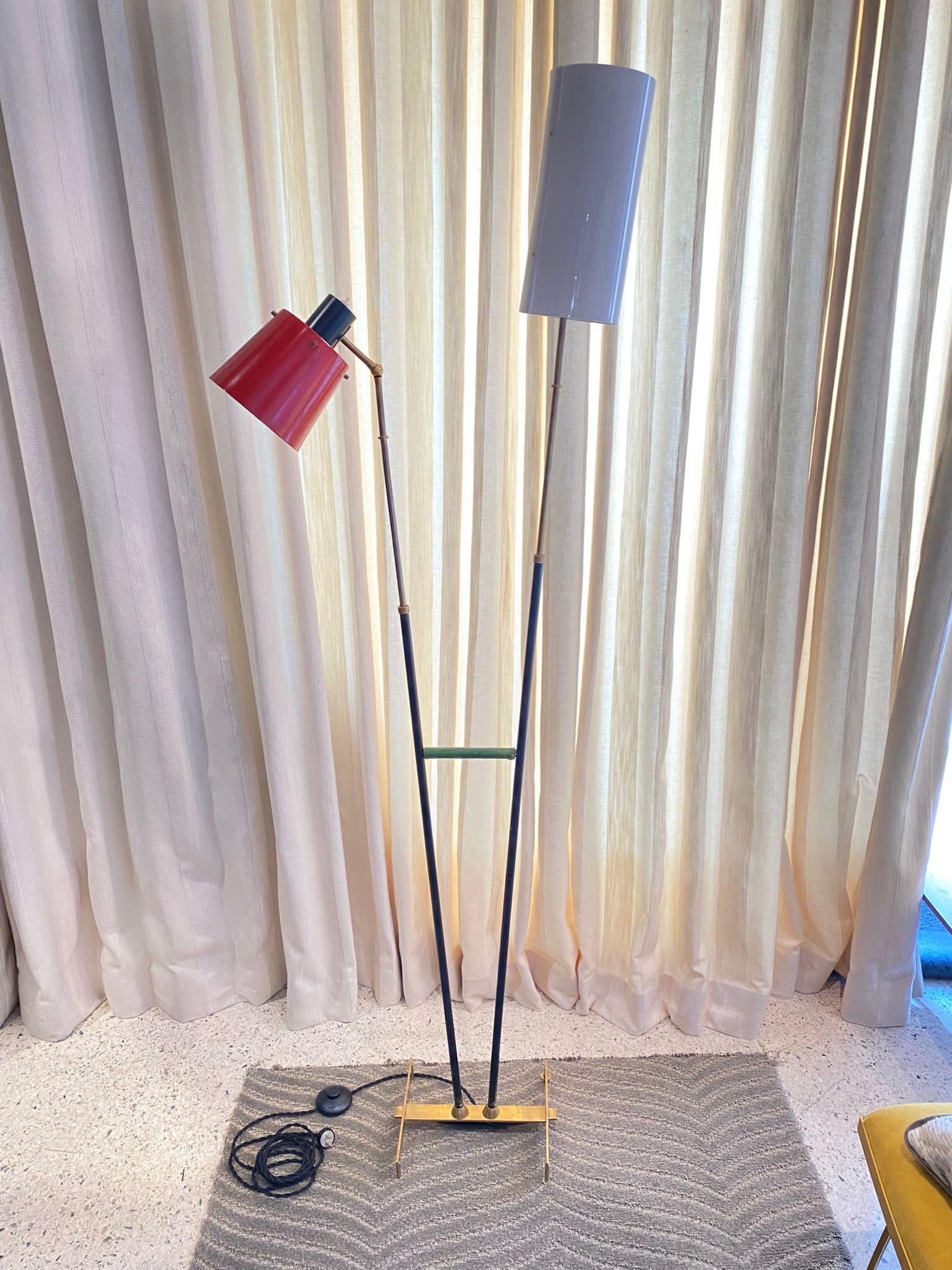 Early Stilnovo Double-Cone Floor Lamp (Original Label) For Sale 3