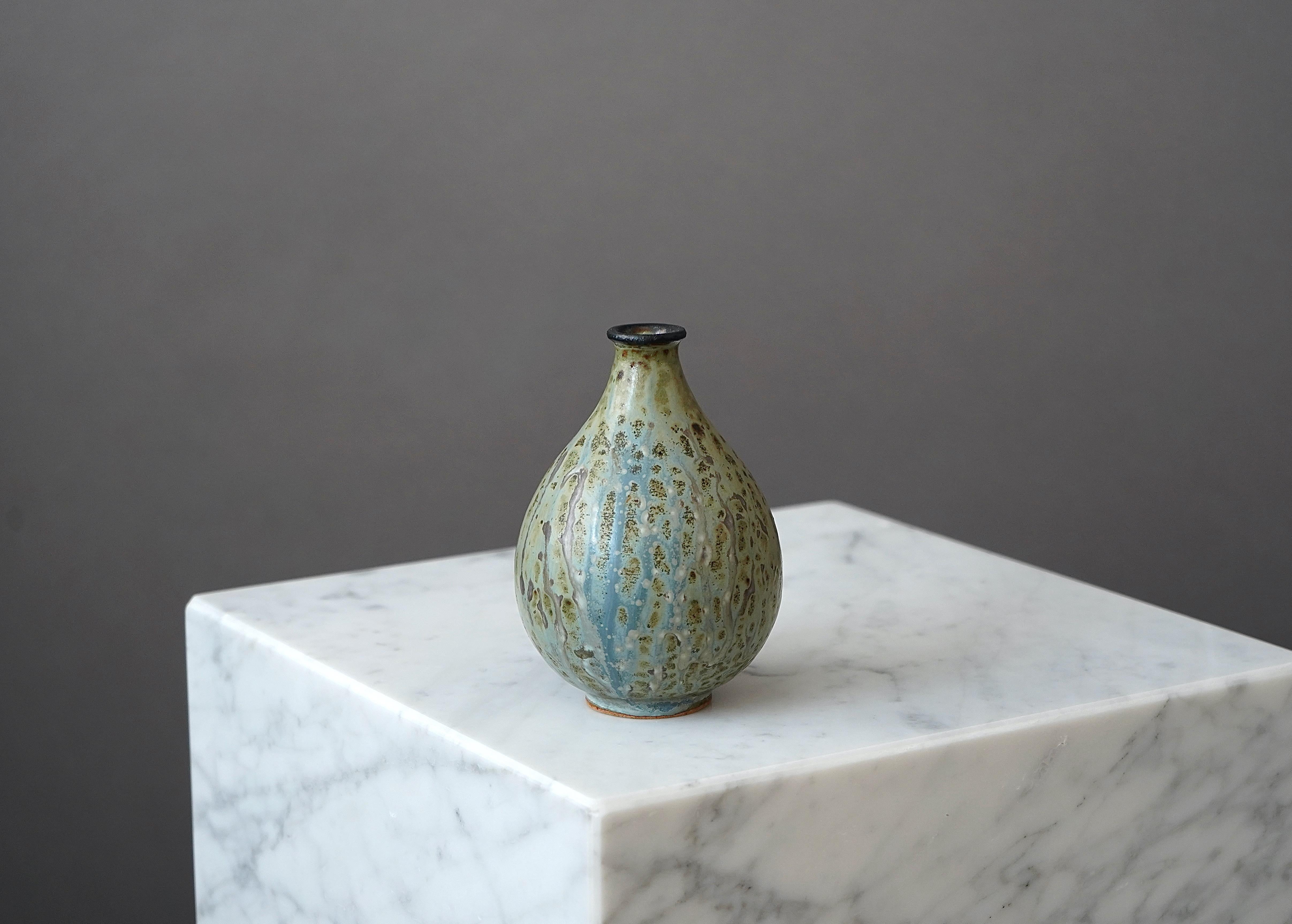 Scandinavian Modern Early Stoneware Vase by Arne Bang for Holmegaard Stentoj, Denmark, 1930s For Sale