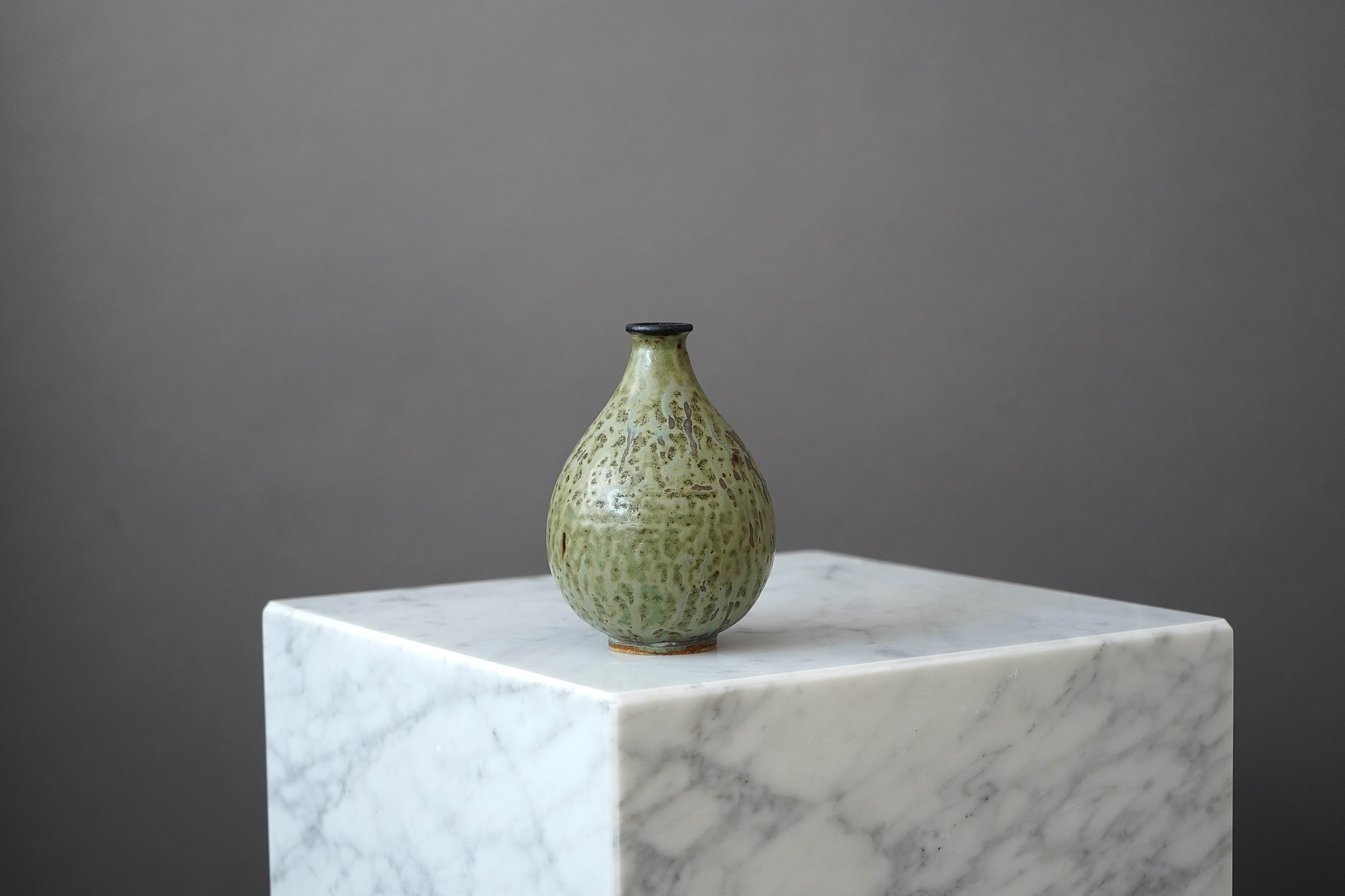 Ceramic Early Stoneware Vase by Arne Bang for Holmegaard Stentoj, Denmark, 1930s For Sale