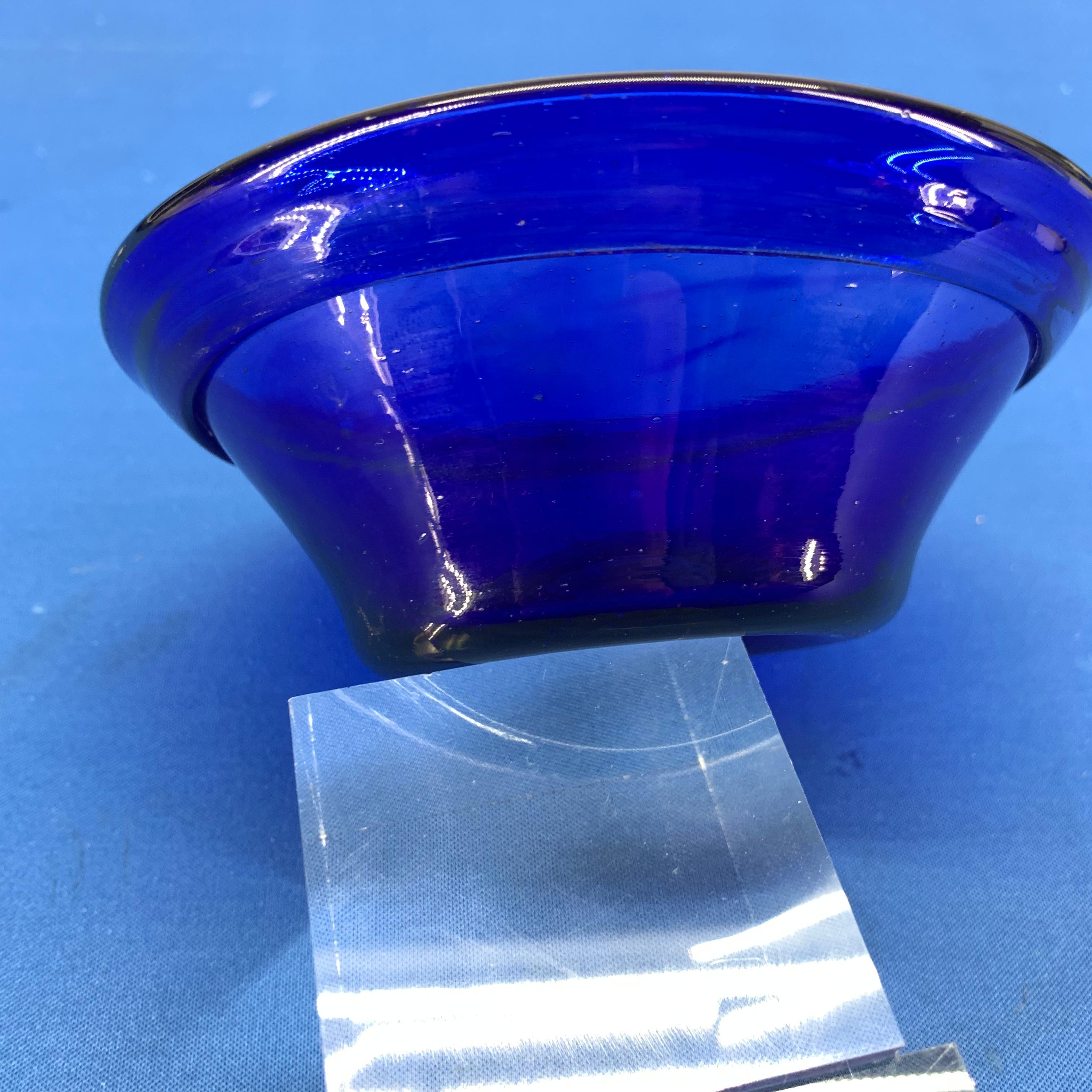 Early Swedish 19th Century Blue Glass Candy Bowl or Yoghurt Dish For Sale 1