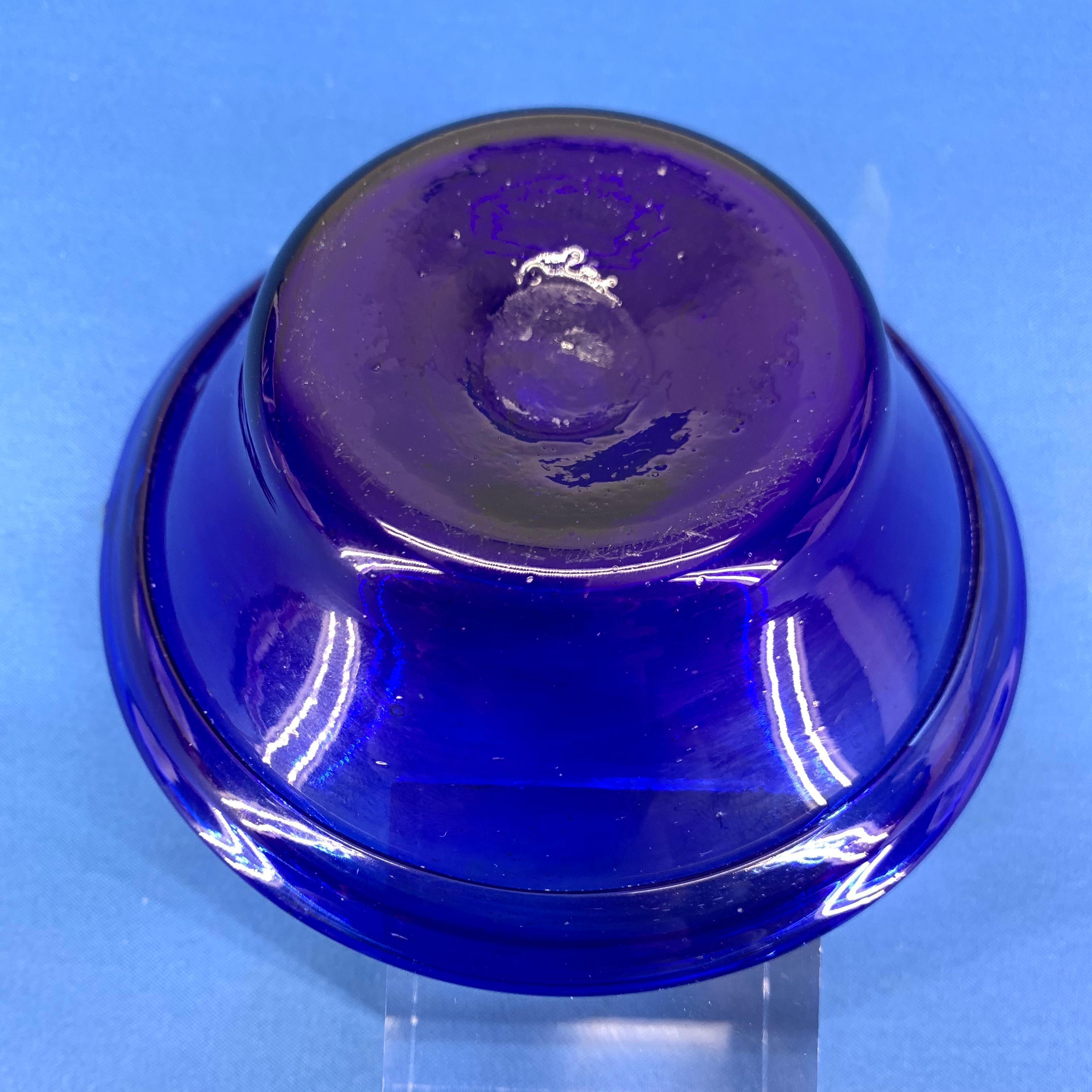Hand-Crafted Early Swedish 19th Century Blue Glass Candy Bowl or Yoghurt Dish For Sale