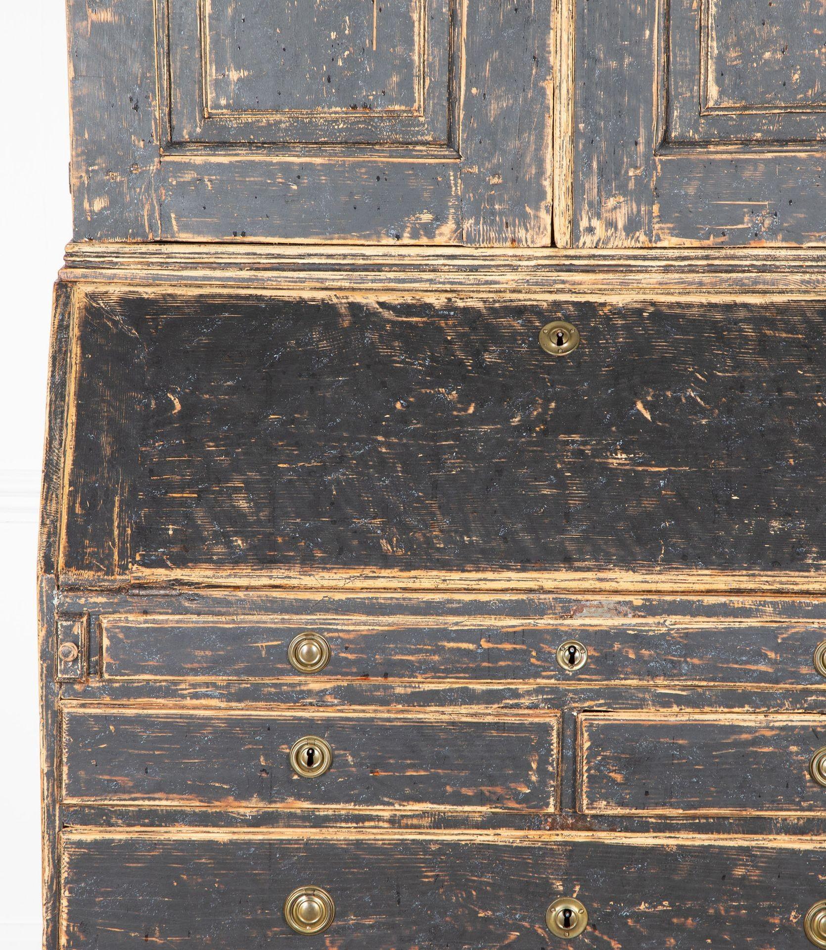 Early Swedish 19th Century Rococo Secretary In Good Condition In Gloucestershire, GB