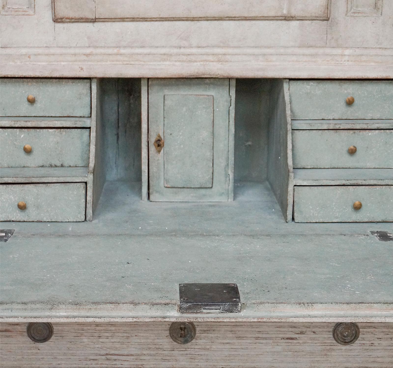 Gustavian Early Swedish Secretary