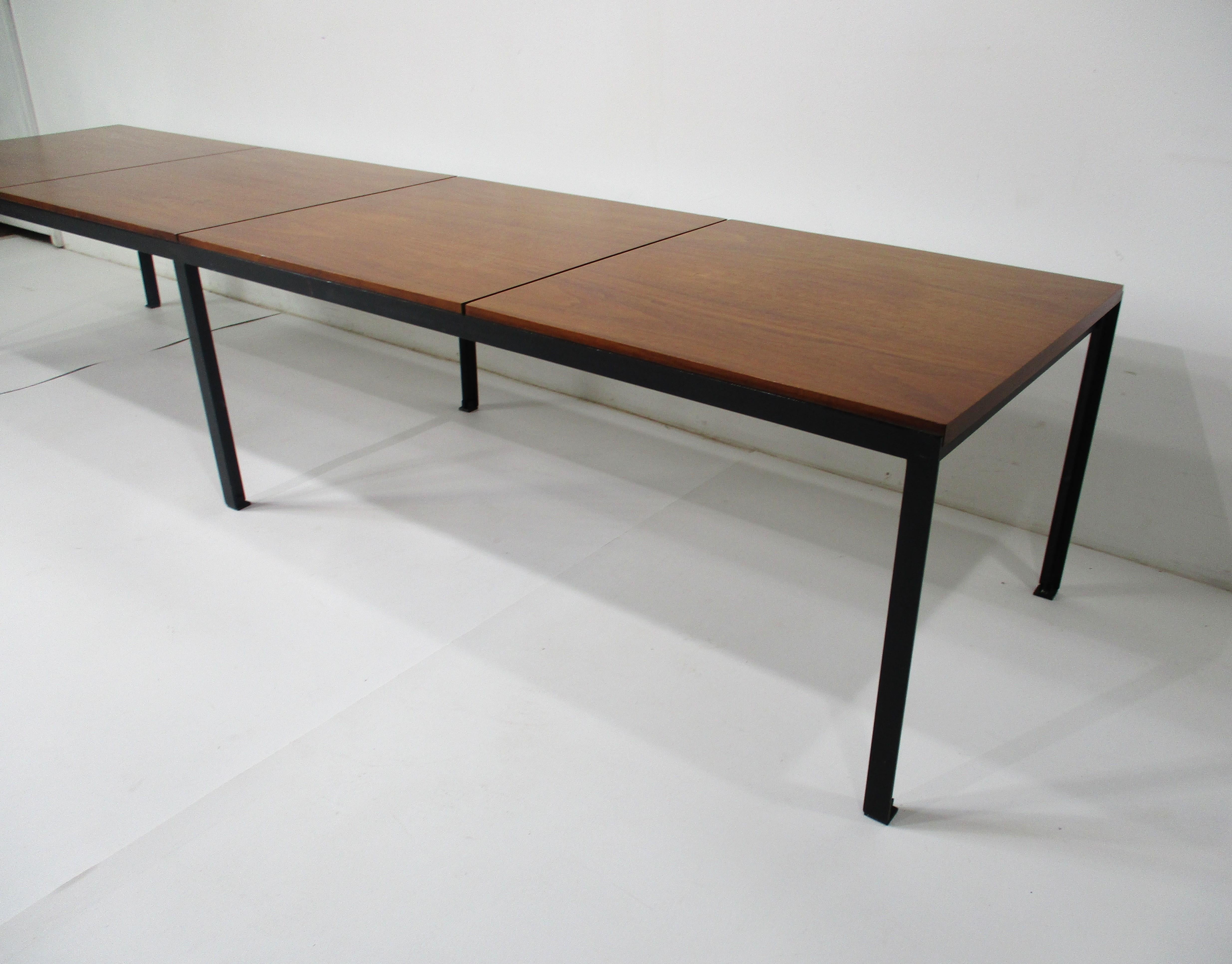 American Early T Angle Walnut Coffee Table / Bench by Florence Knoll # 332 for Knoll (A)  For Sale