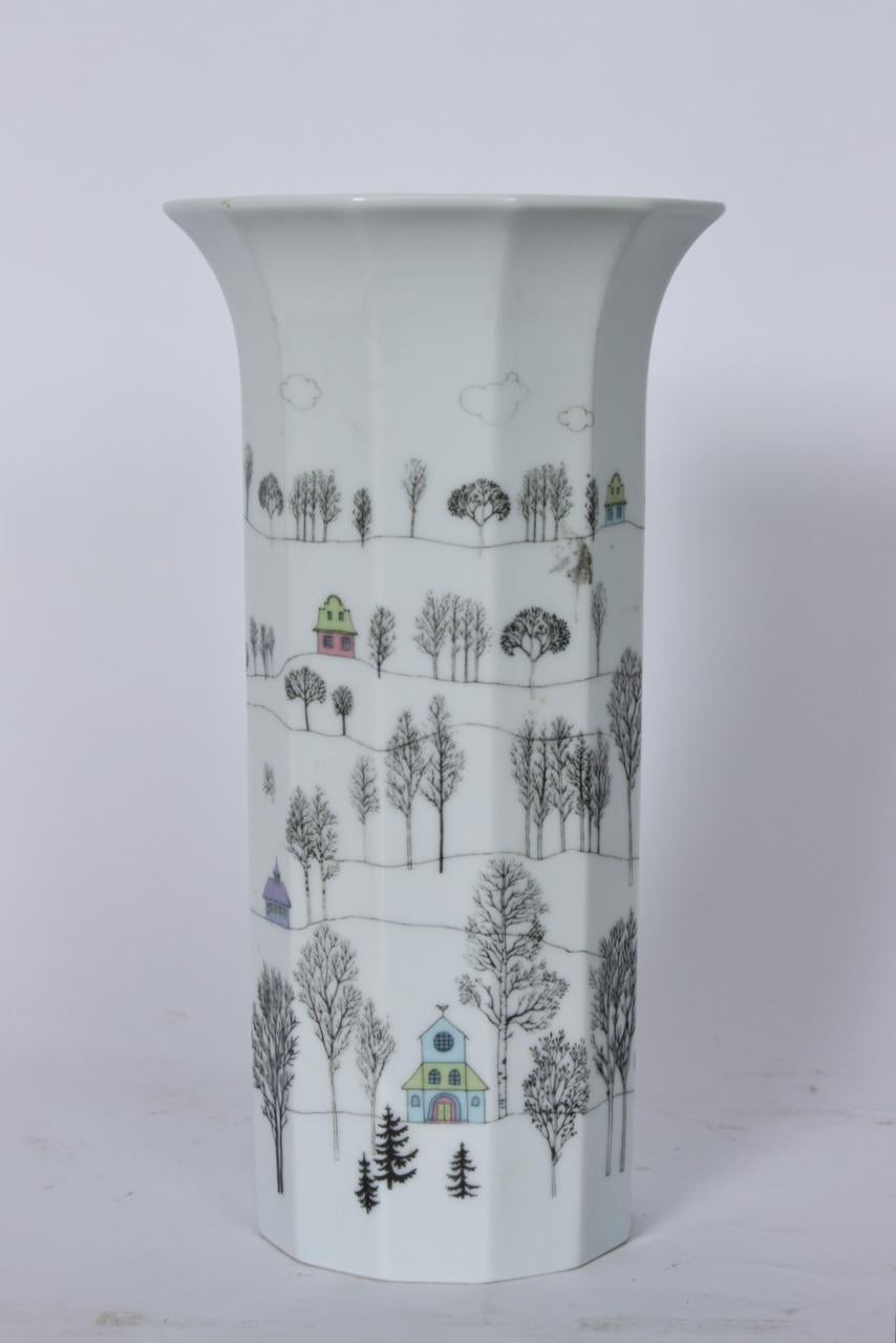 Fin du 20e siècle Grand vase en porcelaine blanche 