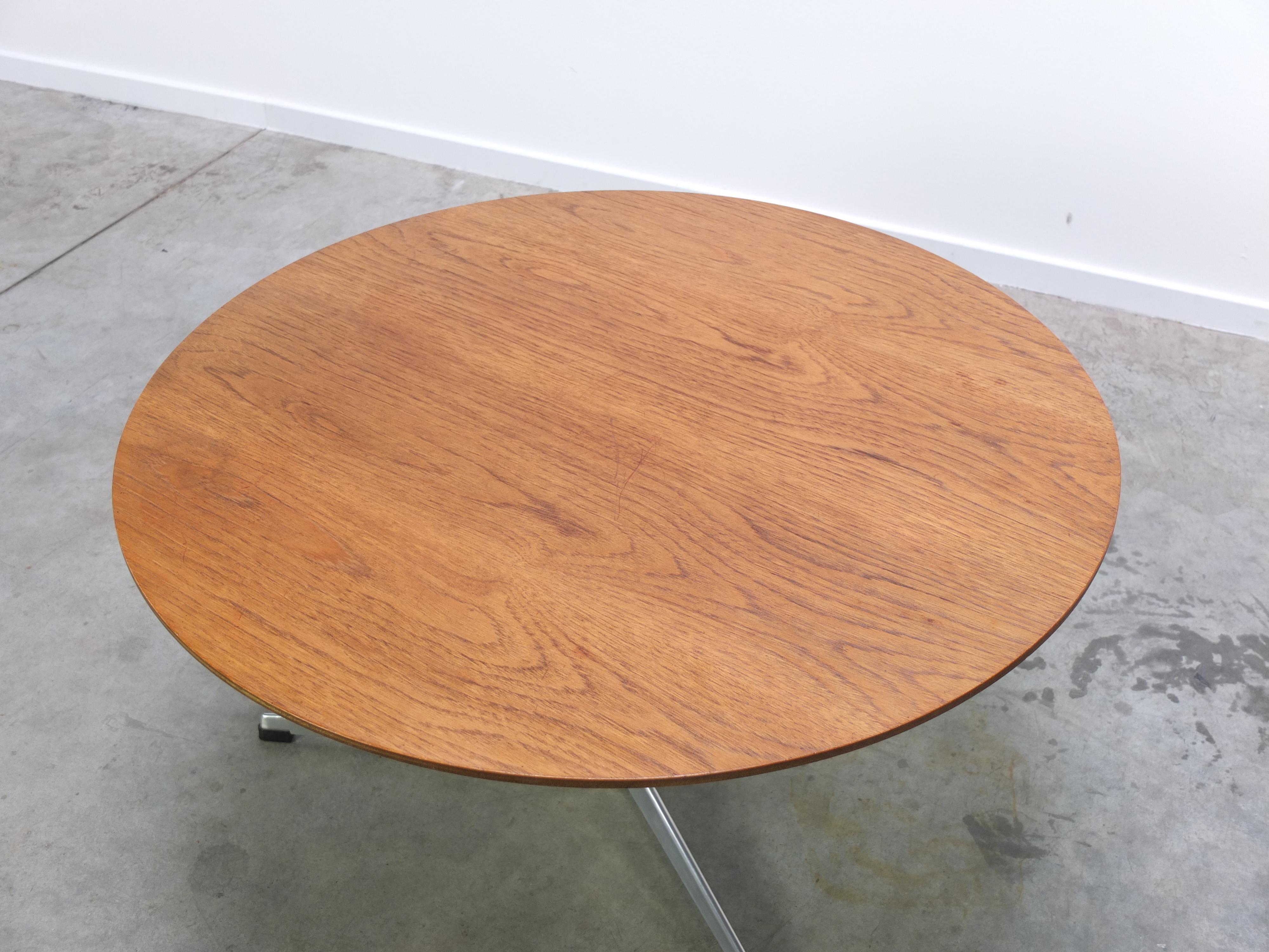 Early Teak Coffee Table by Arne Jacobsen for Fritz Hansen, 1960s For Sale 2