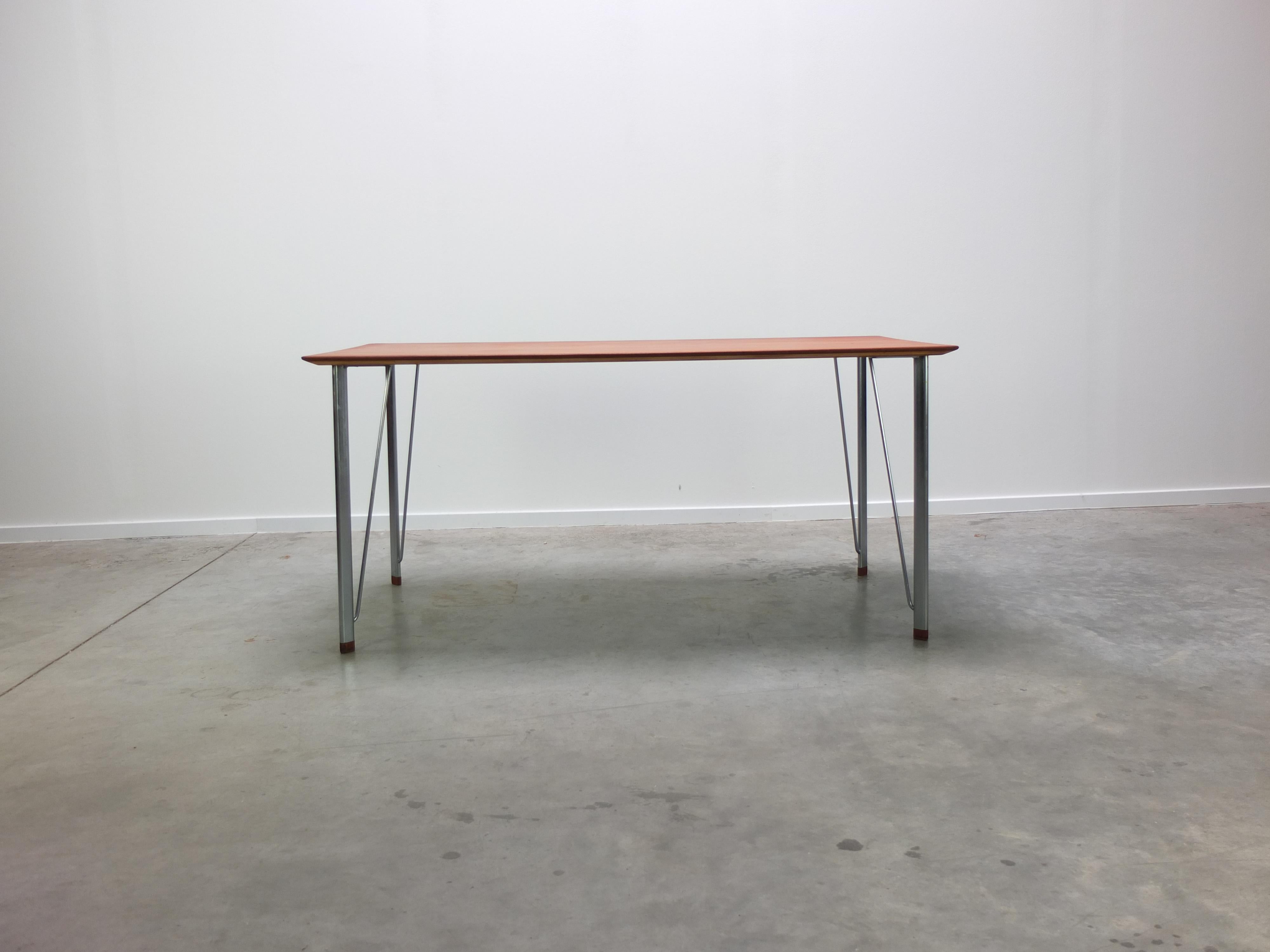 Table en teck ancien « Modèle 3605 » d'Arne Jacobsen pour Fritz Hansen, années 1950 en vente 7