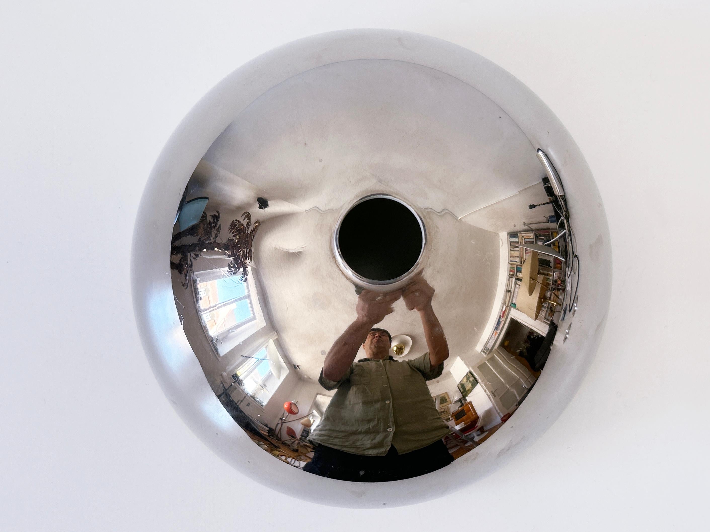 Lampe à suspension à poulie Bauhaus HMB 25/300 par Marianne Brandt 1980 en vente 12