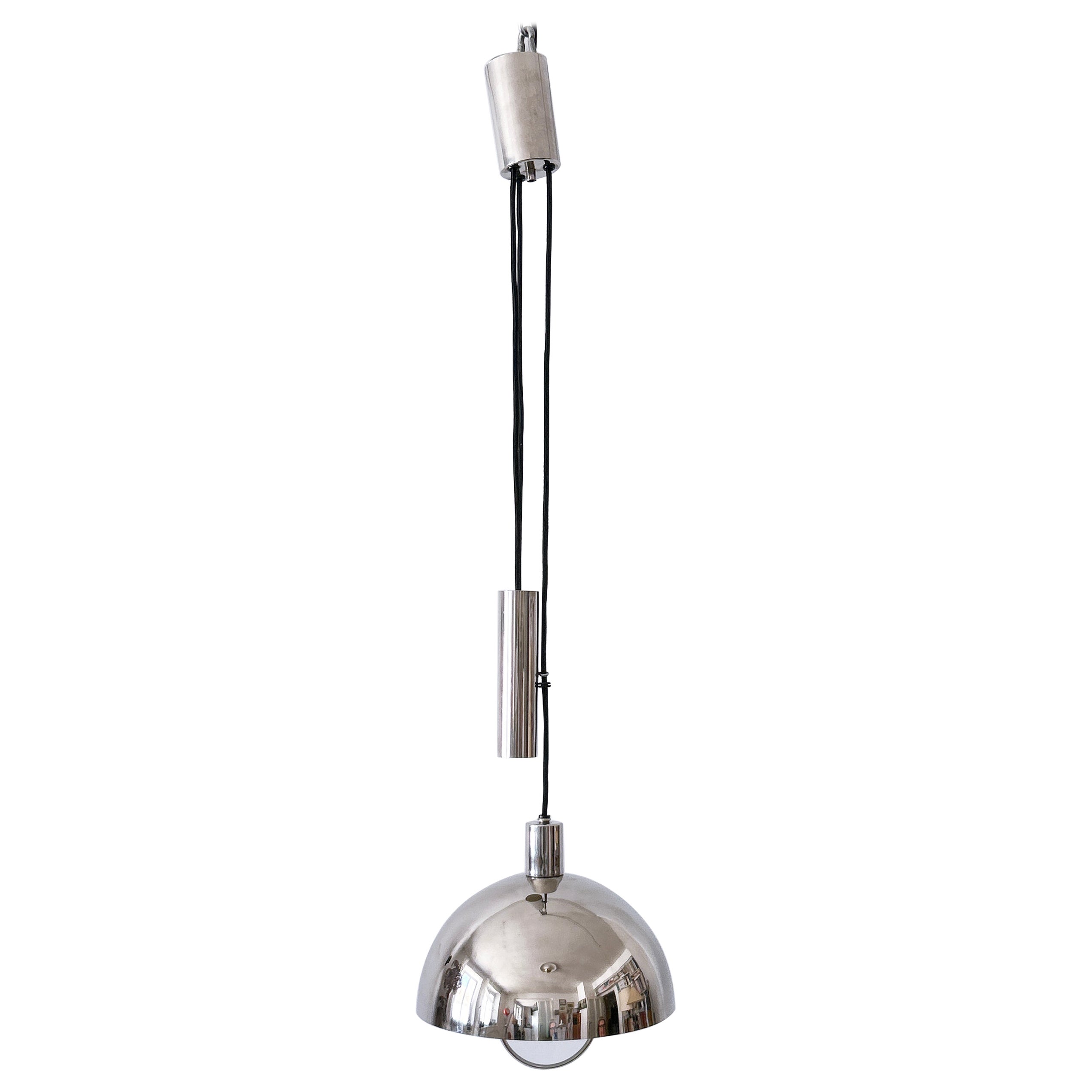 Lampe à suspension à poulie Bauhaus HMB 25/300 par Marianne Brandt 1980 en vente
