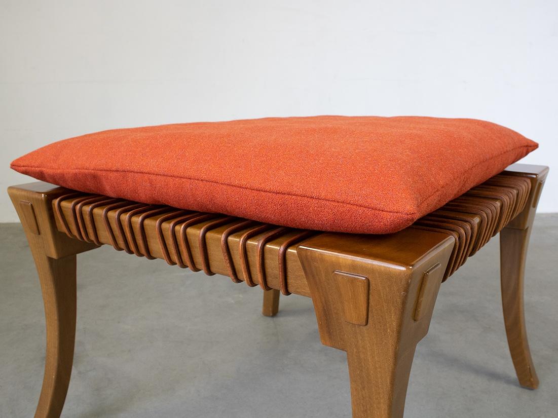 Grec Début AT&T. Tabouret Klismos de Robsjohn-Gibbings pour Saridis, vers 1961 en vente