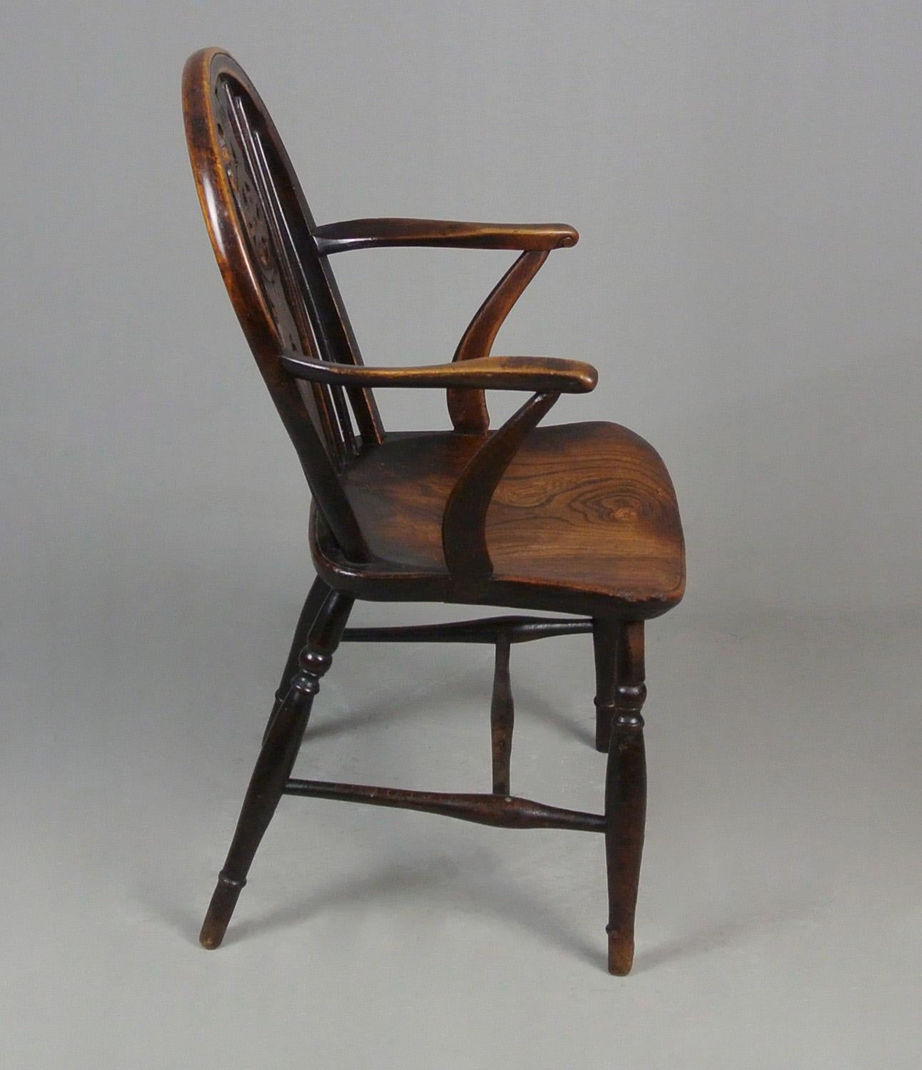 Früher Thames Valley Windsor-Stuhl mit Radrückenlehne, um 1800 im Zustand „Gut“ im Angebot in Heathfield, GB