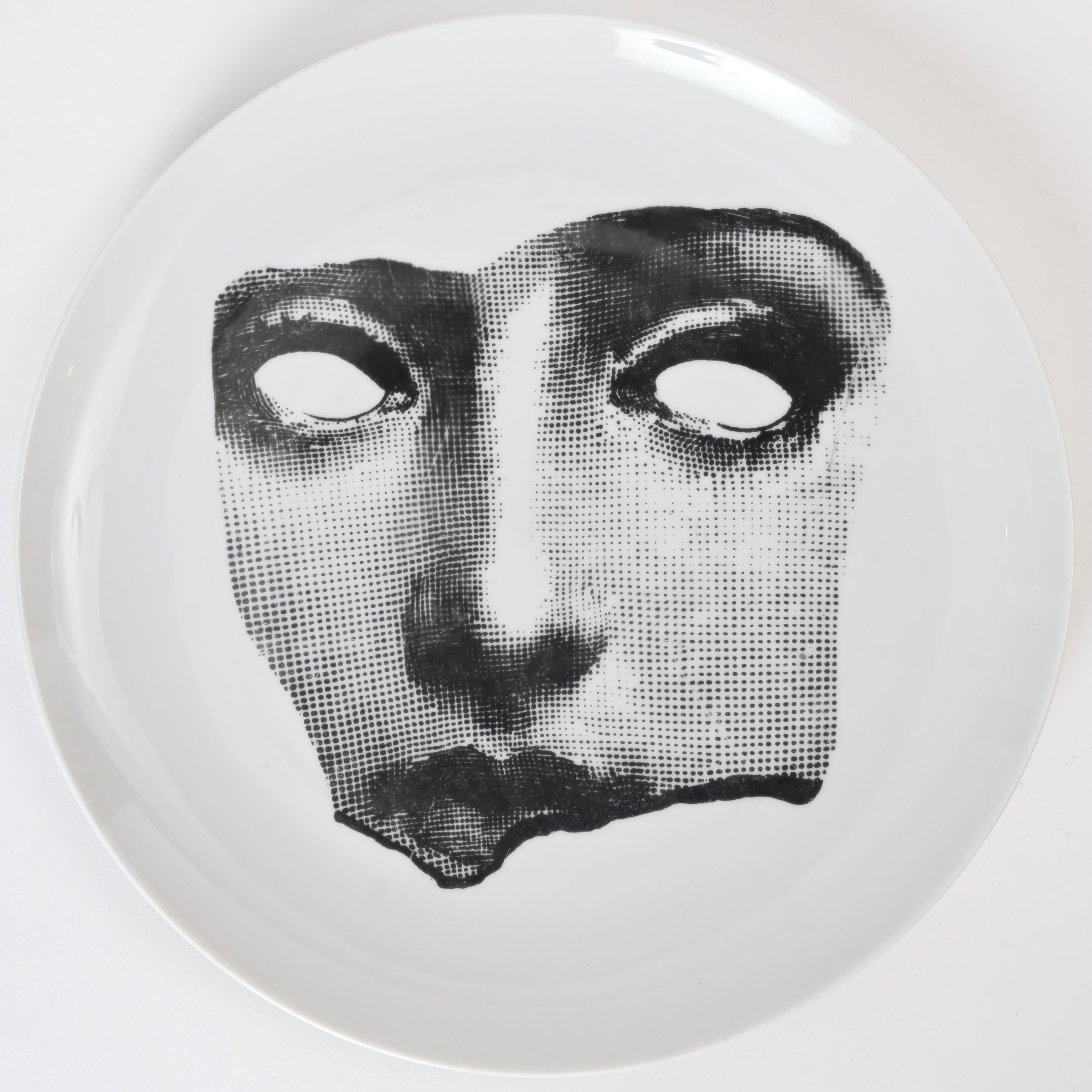 Mid-Century Modern Early Themes and Variations Ceramic Plate #64, Piero Fornasetti Italy circa 1960