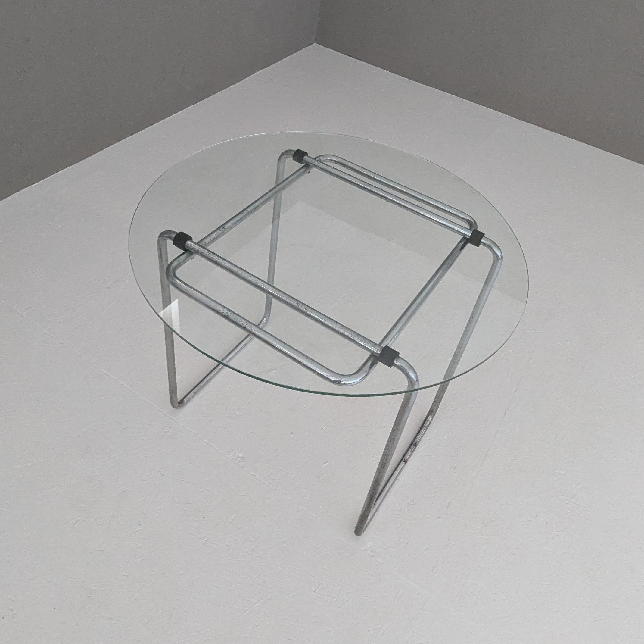 Tavolo Thonet B 18 Bauhaus di Marcel Breuer, anni '30 2