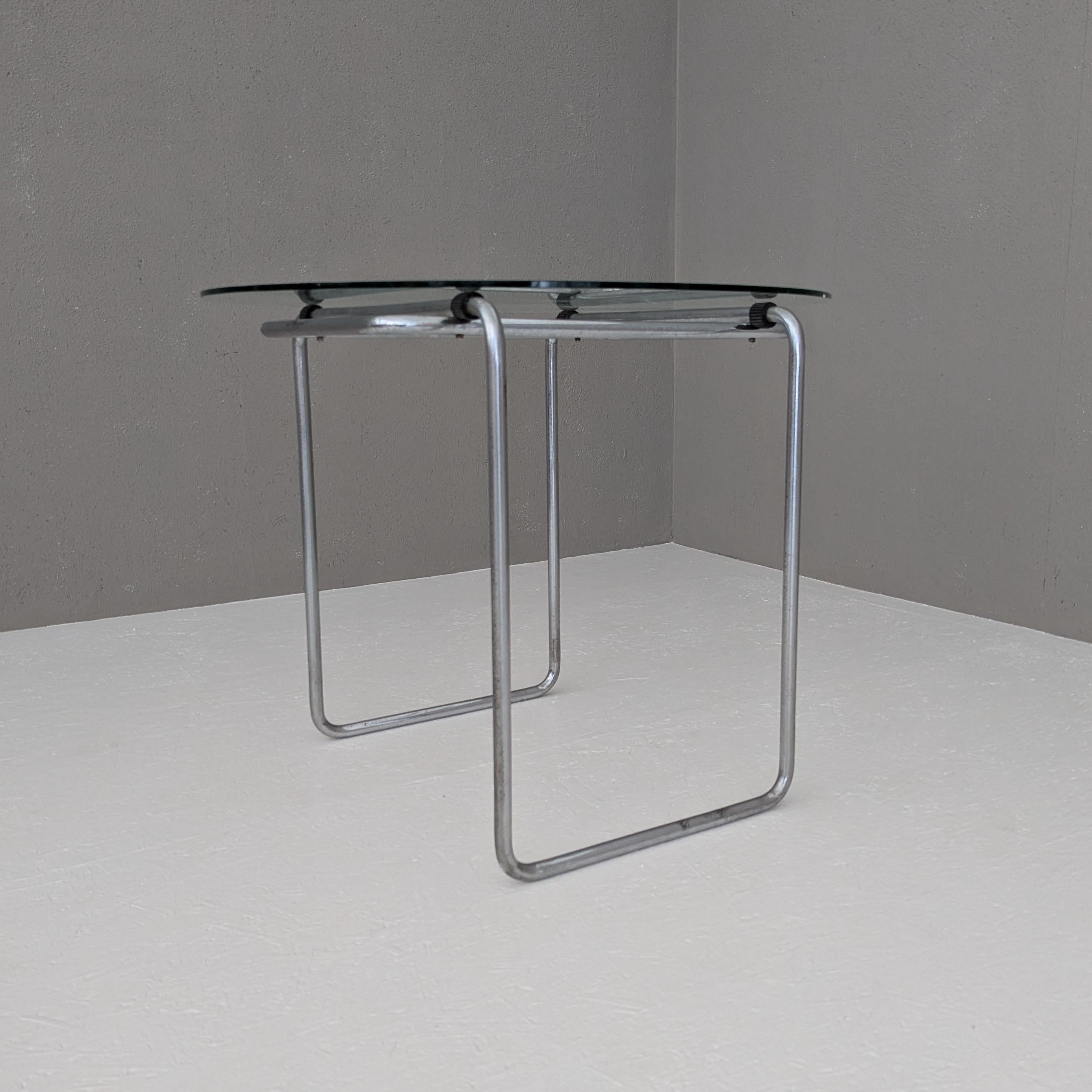 Tavolo Thonet B 18 Bauhaus di Marcel Breuer, anni '30 3