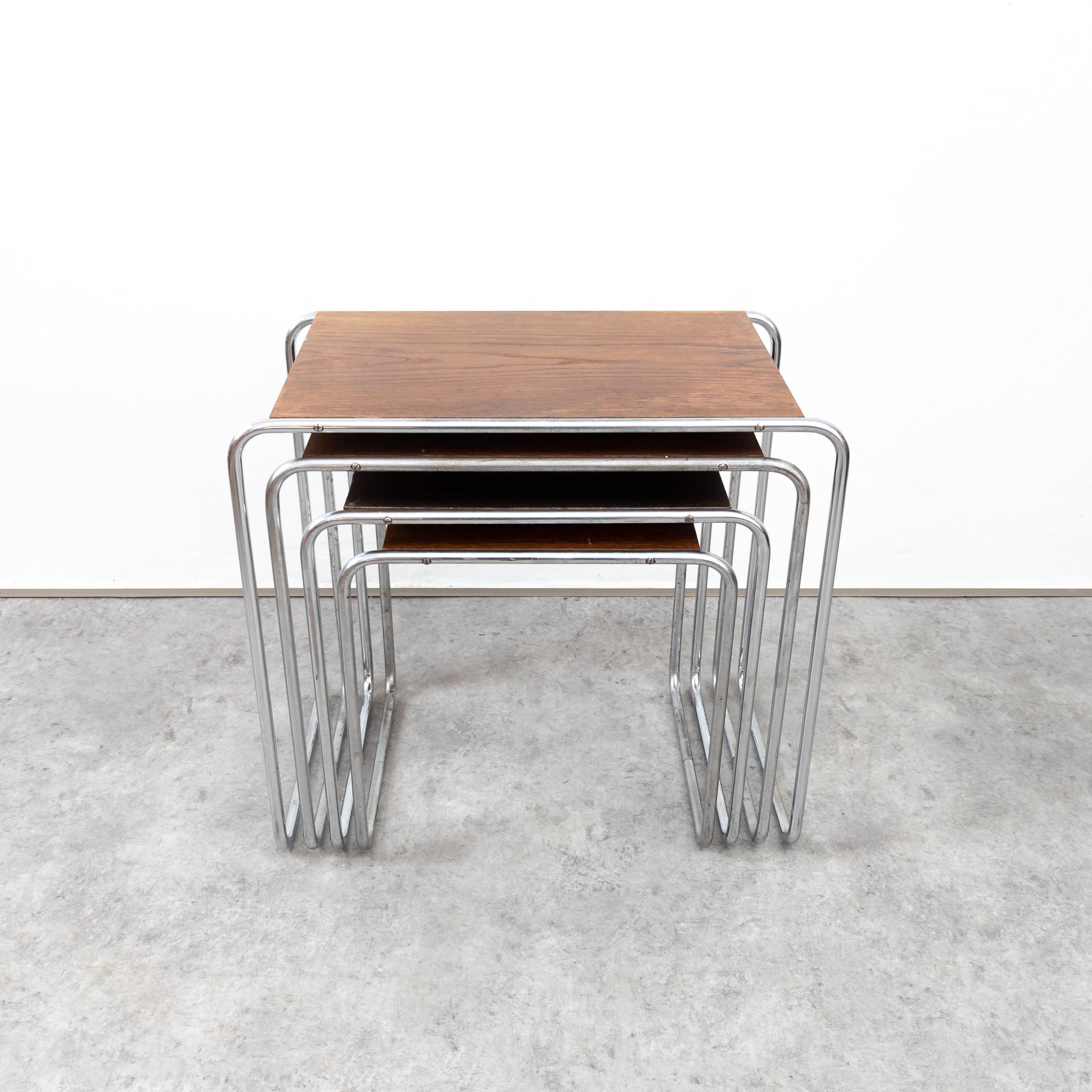 Early Thonet B 9 Nesting Tables by Marcel Breuer For Sale 1