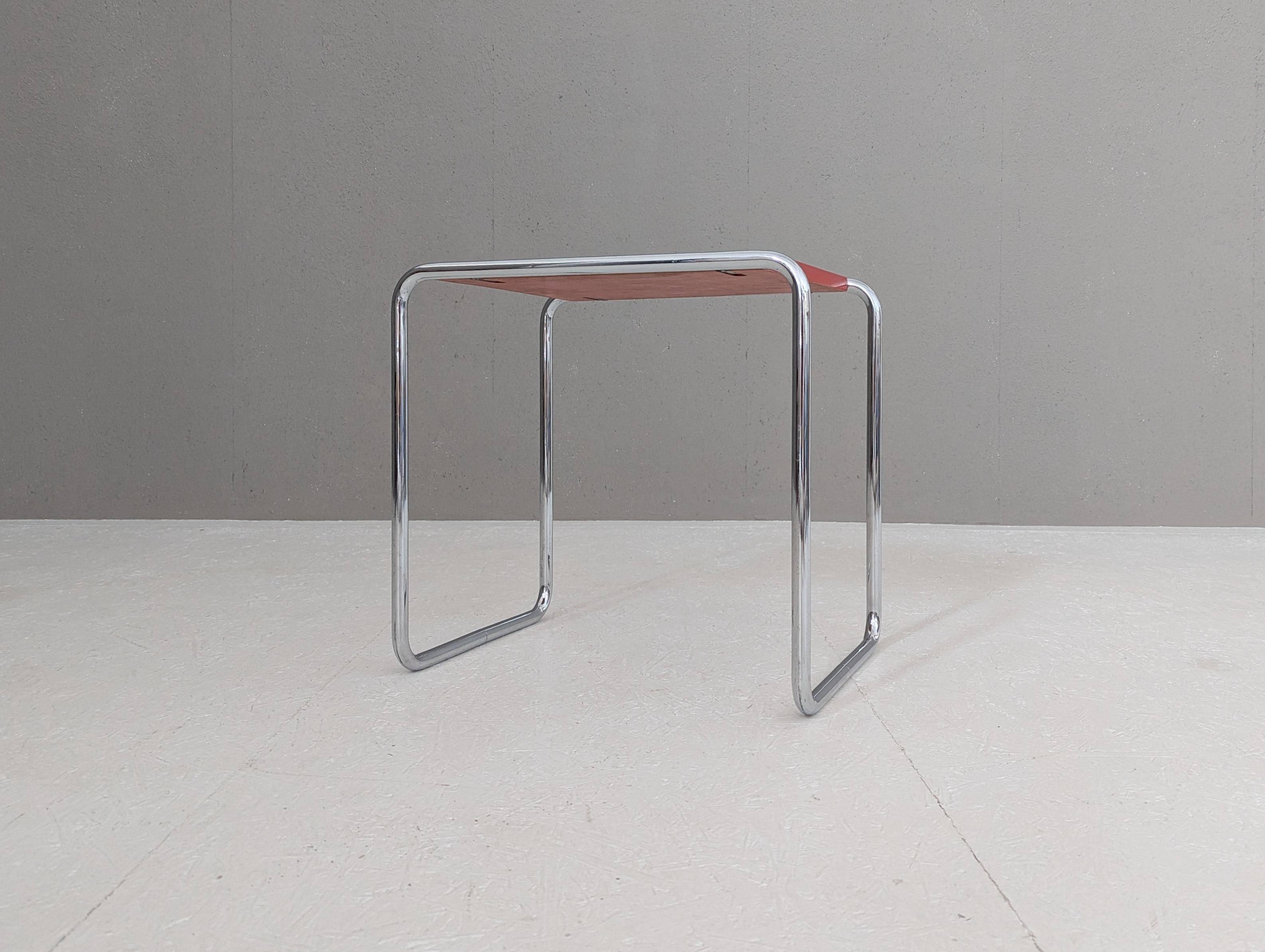 Bauhaus Table en acier tubulaire Thonet B9/b de Marcel Breuer, années 1930. en vente