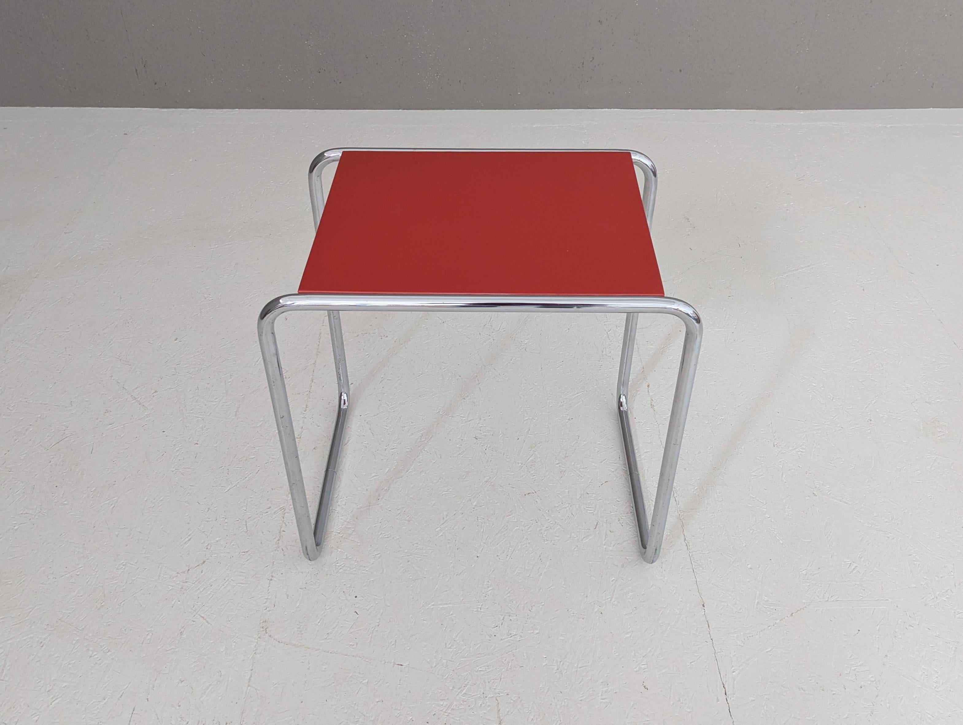 Table en acier tubulaire Thonet B9/b de Marcel Breuer, années 1930. Bon état - En vente à PRAHA 5, CZ