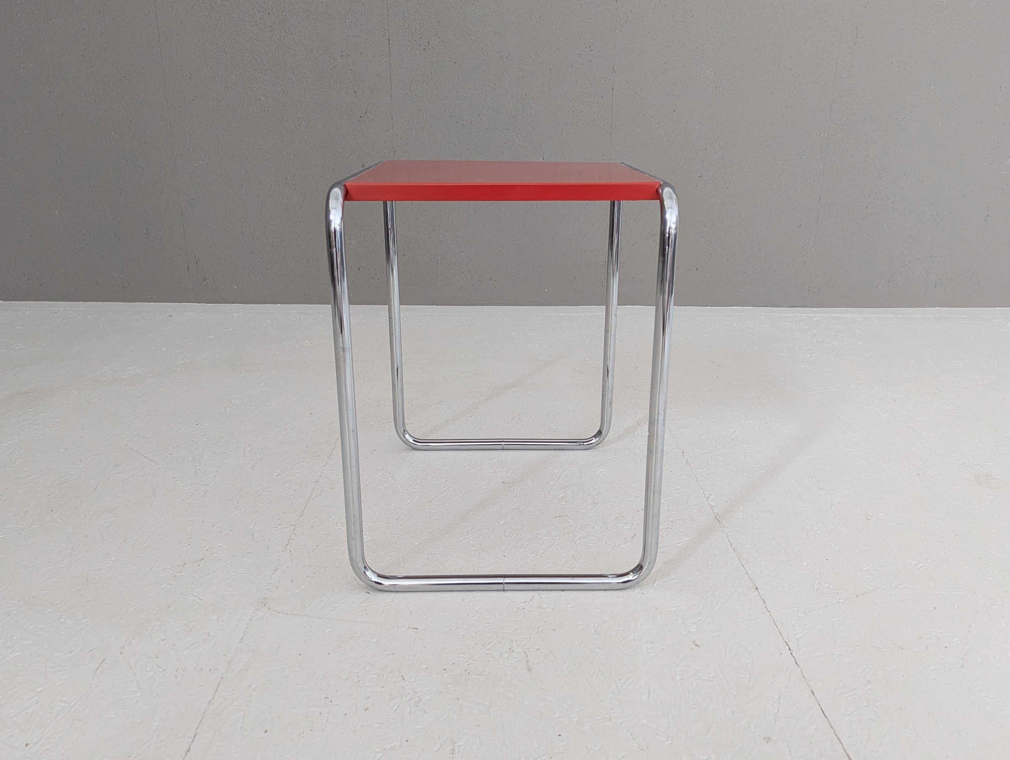 Acier Table en acier tubulaire Thonet B9/b de Marcel Breuer, années 1930. en vente