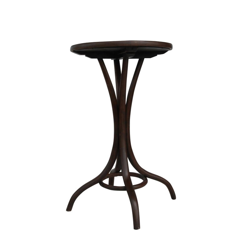 Early Thonet Pedestal Table with Cork Top In Good Condition For Sale In Pasadena, TX