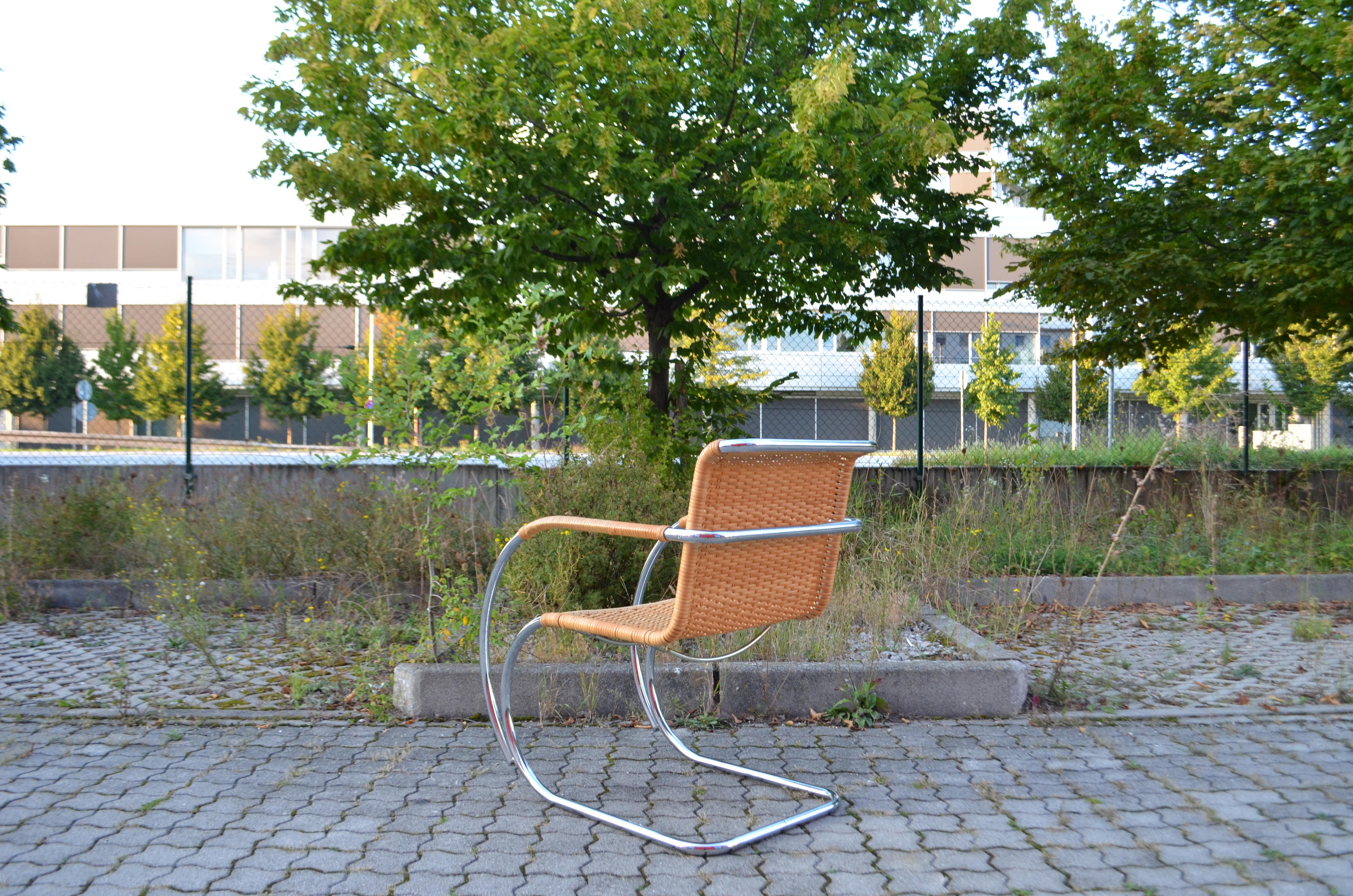 Bauhaus Early Thonet  S533 RF  Cane Weißenhof Armchair Chair Mies van der Rohe Set of 2 For Sale