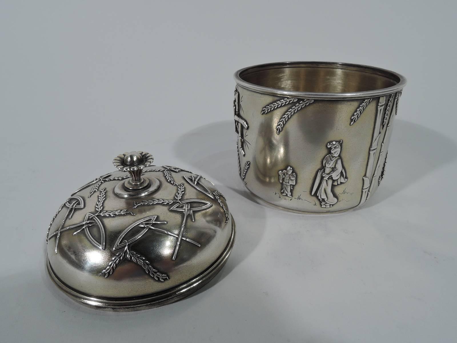 Early Tiffany Aesthetic Japonesque Sterling Silver Tea Caddy In Excellent Condition In New York, NY