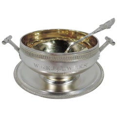 Saucière en argent sterling sur pied du début de la période de la renaissance grecque par Tiffany