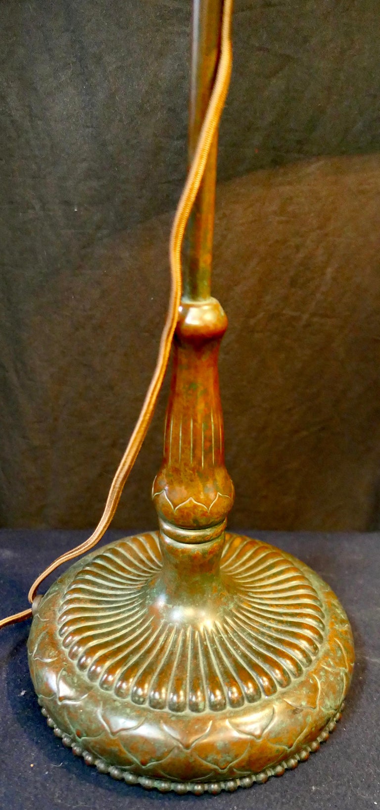 American Early Tiffany Studios Acorn Student/Desk Lamp For Sale