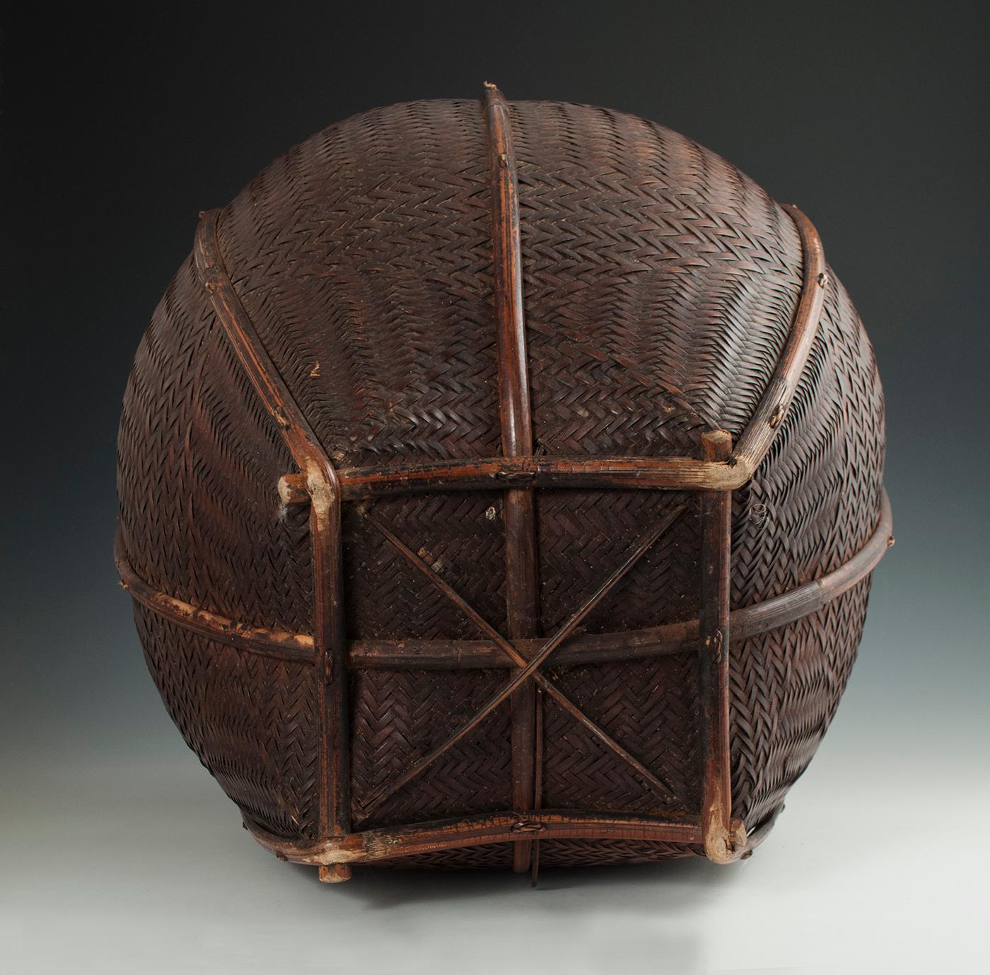 Early to Mid-20th Century Tribal Bamboo Collecting Basket, Attapeu Area, Laos 2