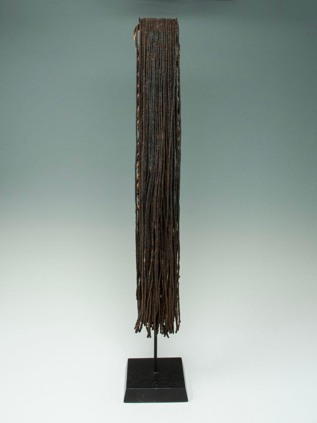 Camerunese Cache-Sexe con perline dei primi anni del XX secolo, popolo Kirdi, Camerun in vendita