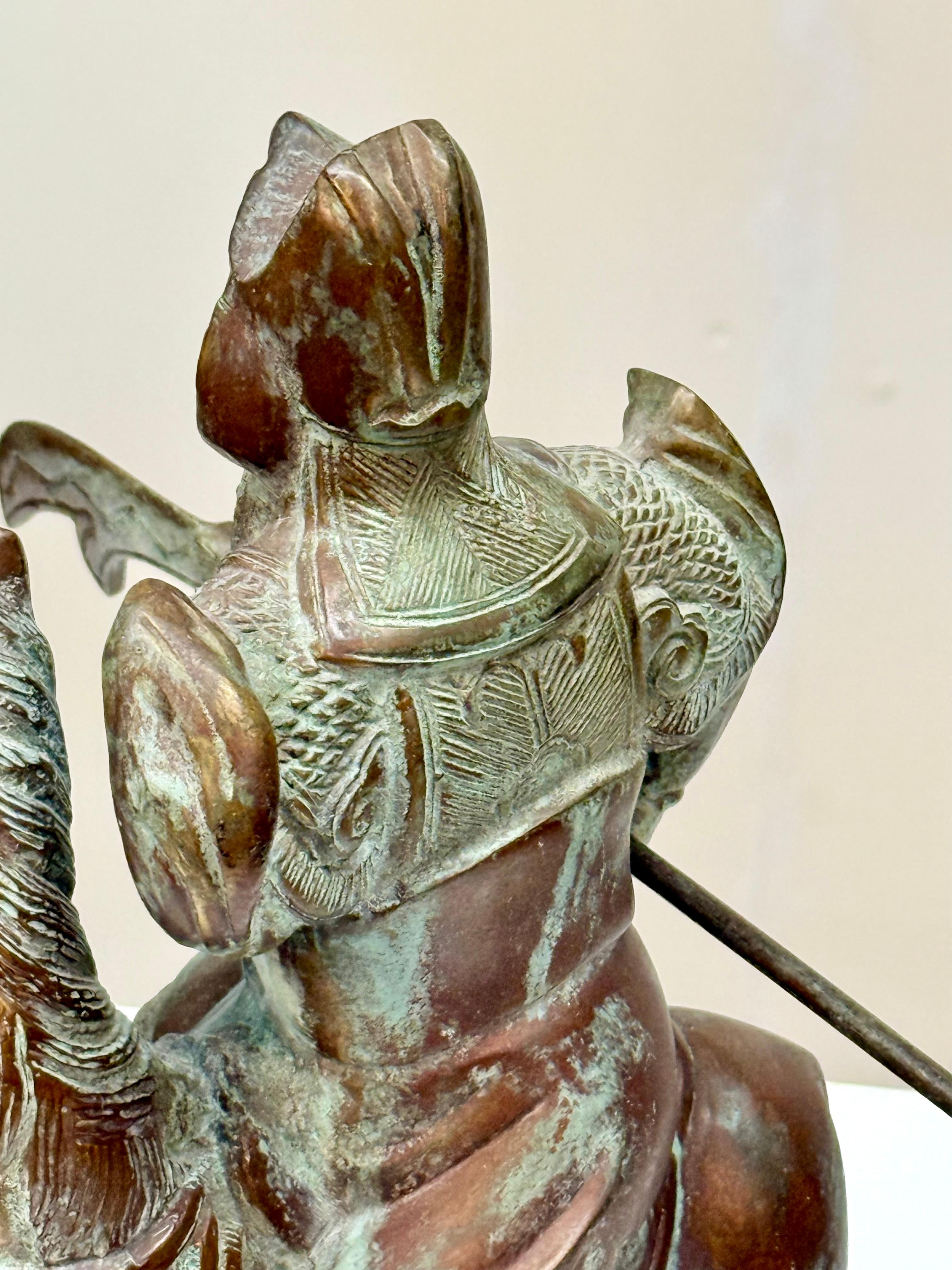 Early to Mid-20th Century Chinese Bronze Figurine of Mounted Warrior Guan Yu For Sale 10