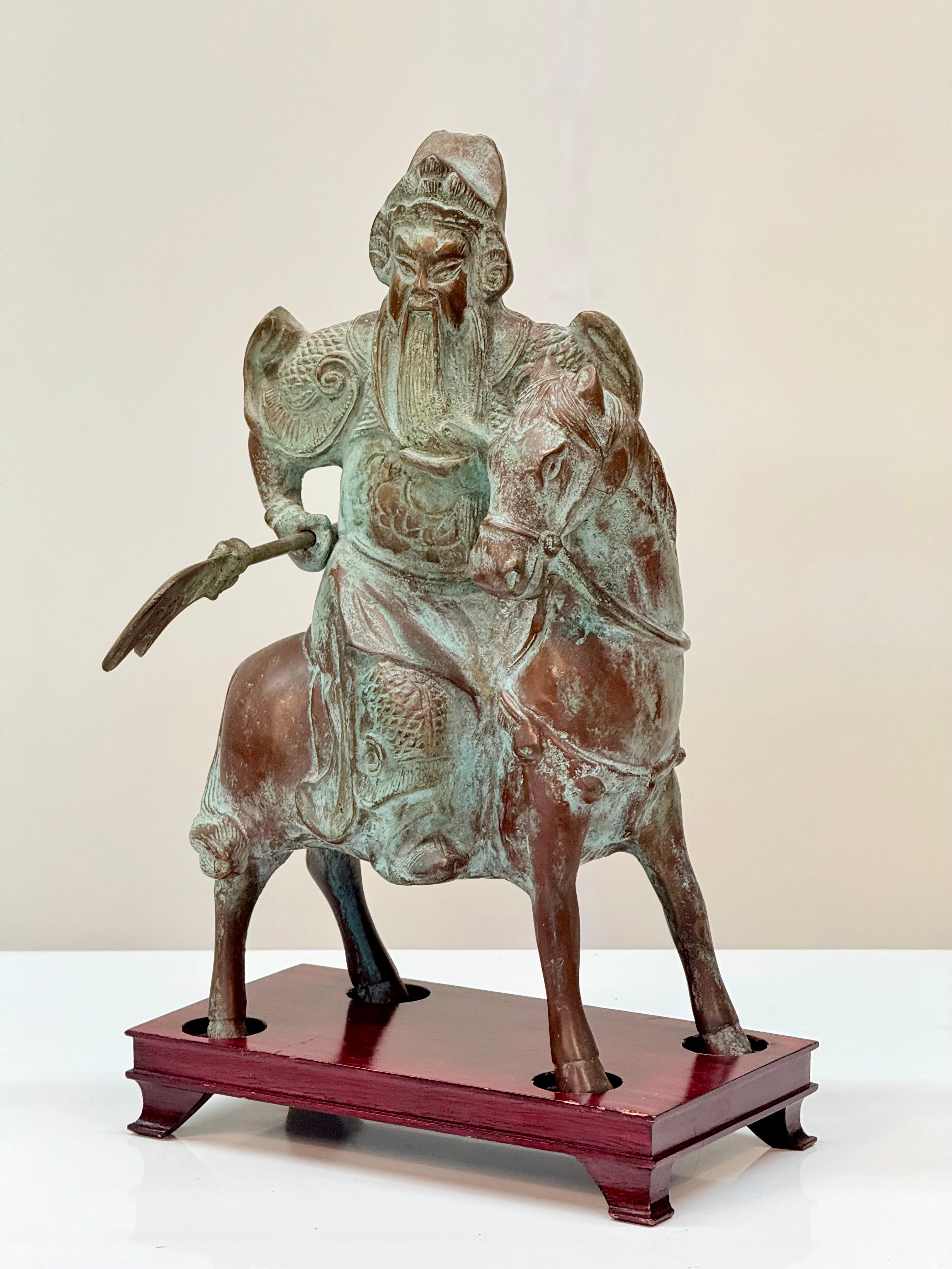 Ming Early to Mid-20th Century Chinese Bronze Figurine of Mounted Warrior Guan Yu For Sale
