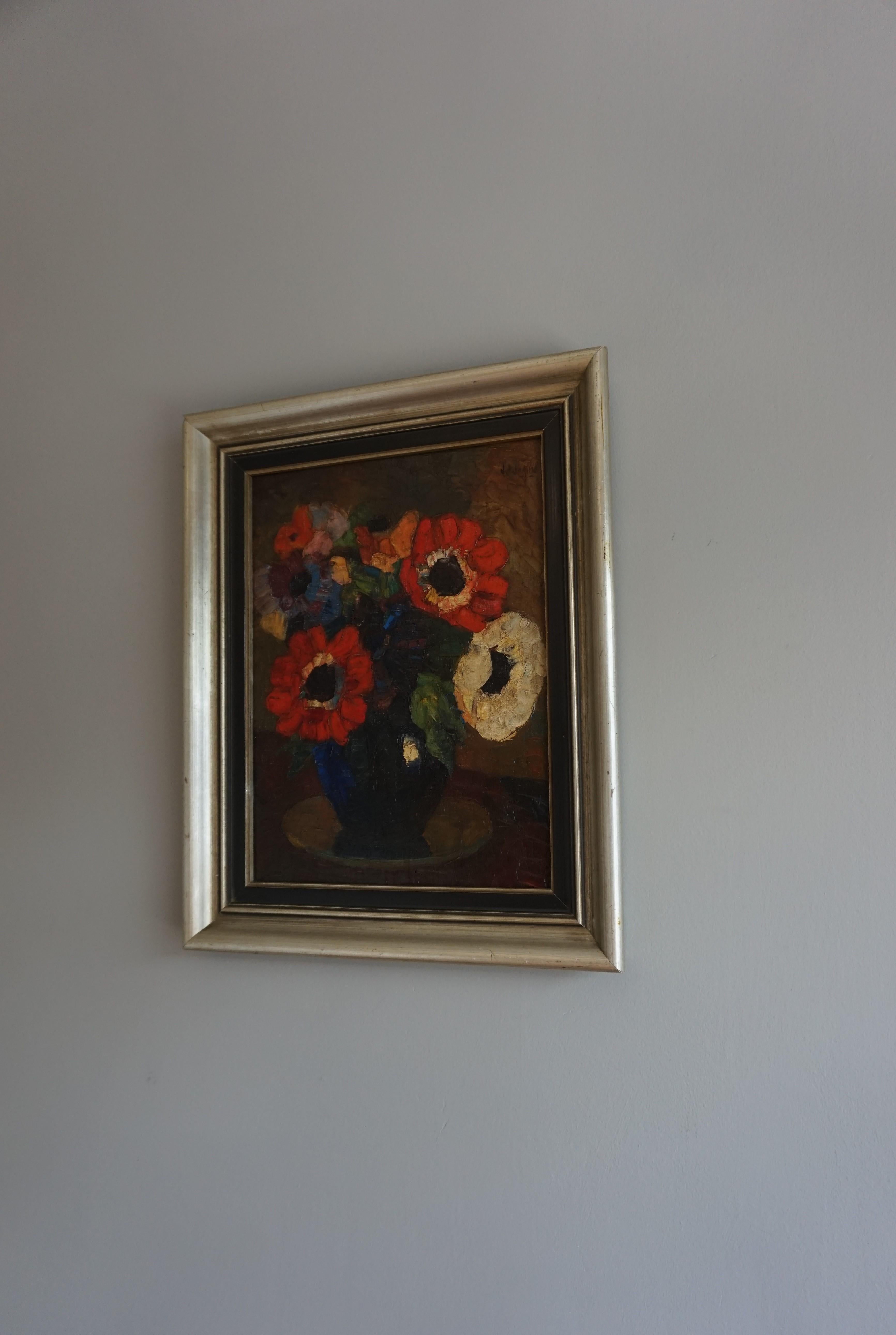 Early to Mid-20th Century Colorful & Vibrant Bouquet of Flowers in Vase Painting For Sale 5
