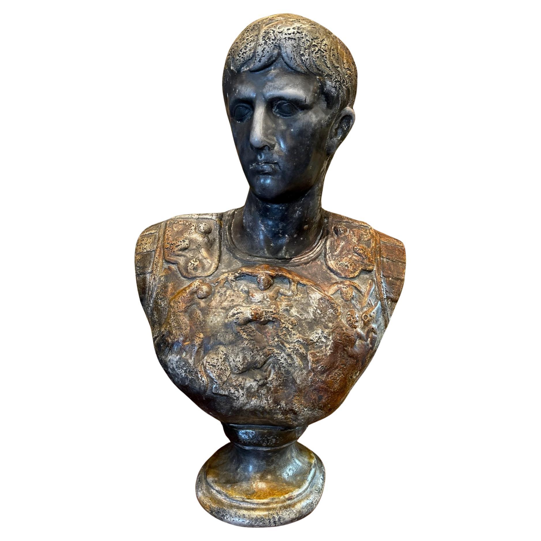 Buste d'empereur romain en bronze coulé italien du début au milieu du 20e siècle