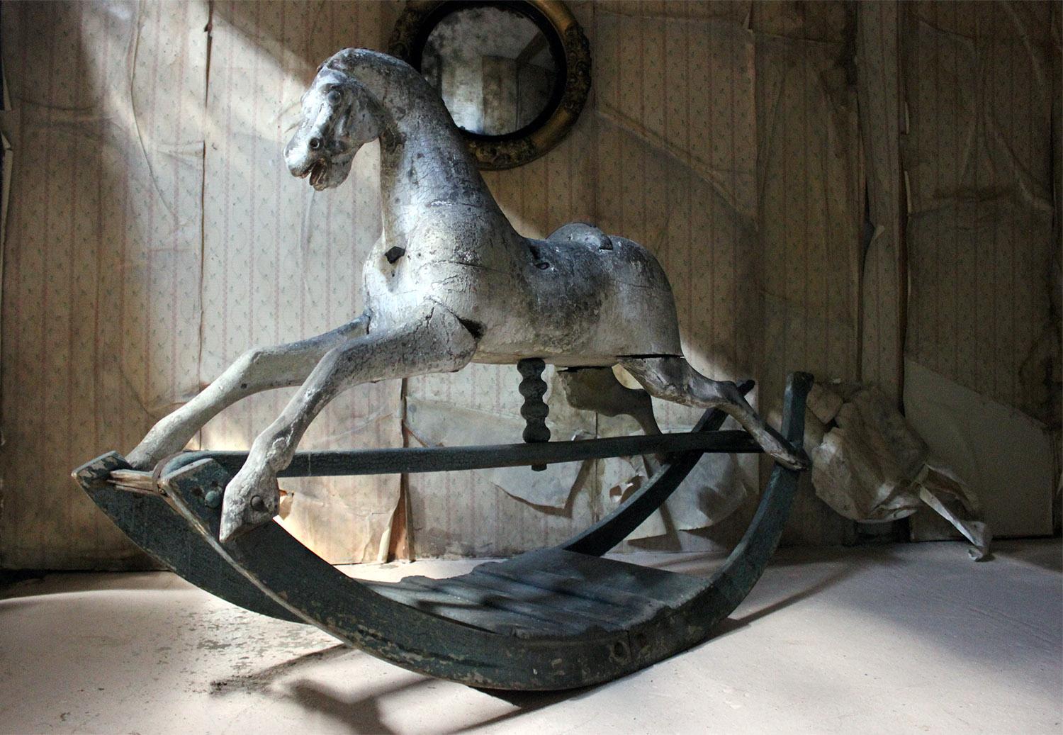 Early to Mid-19th Century Grey Bow Rocking Horse, circa 1830-1840 14