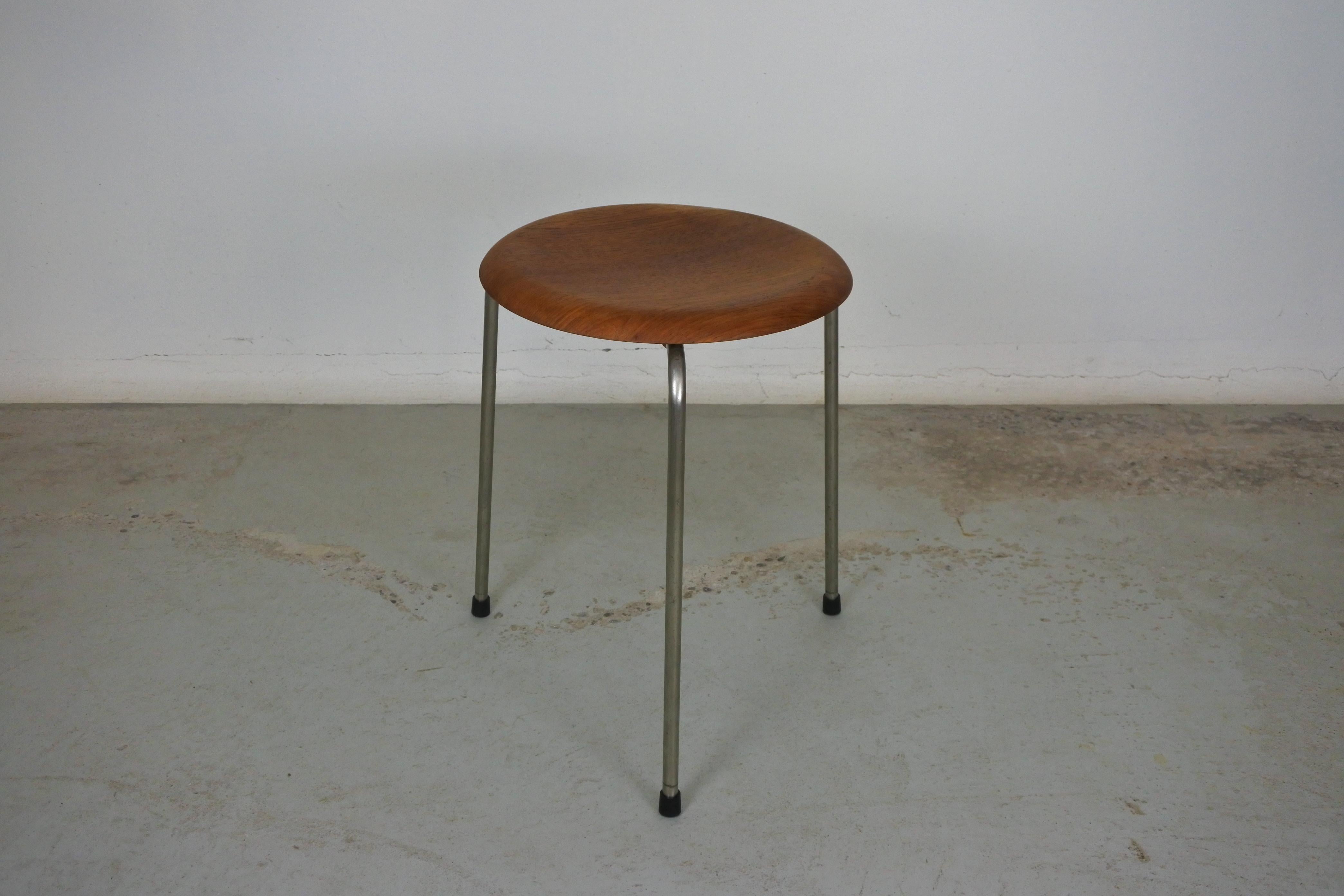 Mid-Century Modern Early Tripod Dot Stool by Fritz Hansen, Teak and Plated Copper, Denmark 1960s For Sale