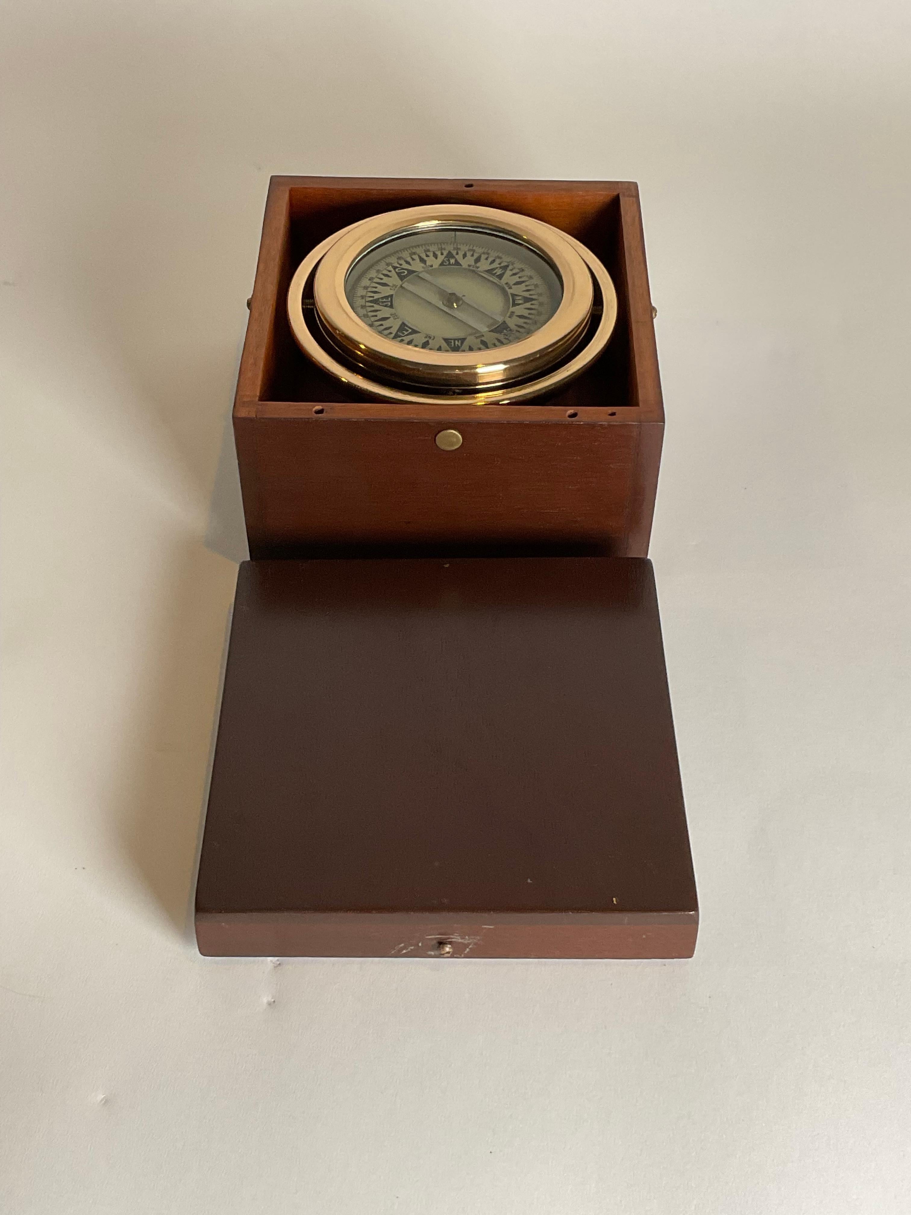 Early Twentieth Century Boat Compass For Sale 1