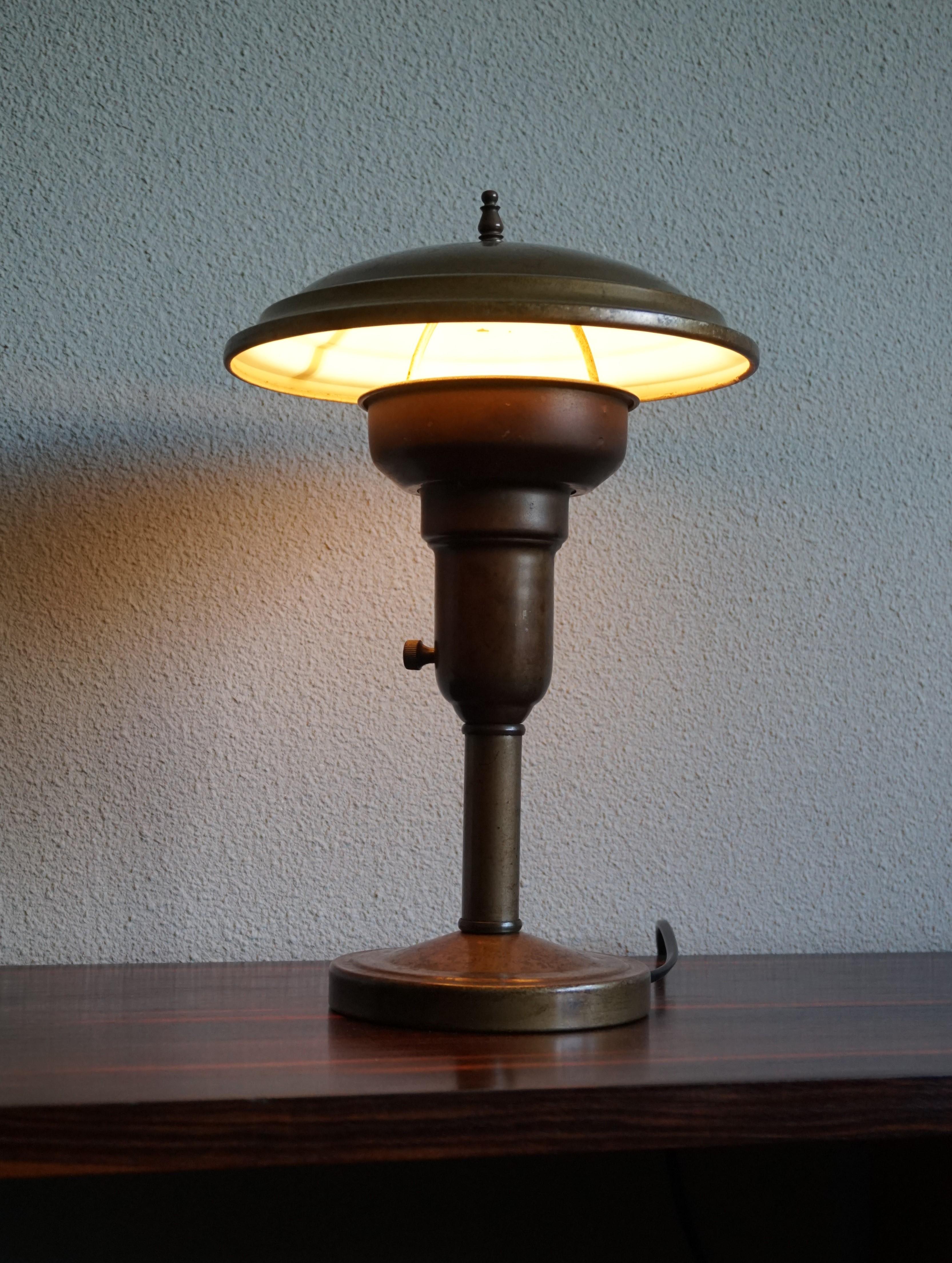 Arts and Crafts Early 20th Century Brass Art Deco Table or Desk Lamp with a Great Patina For Sale