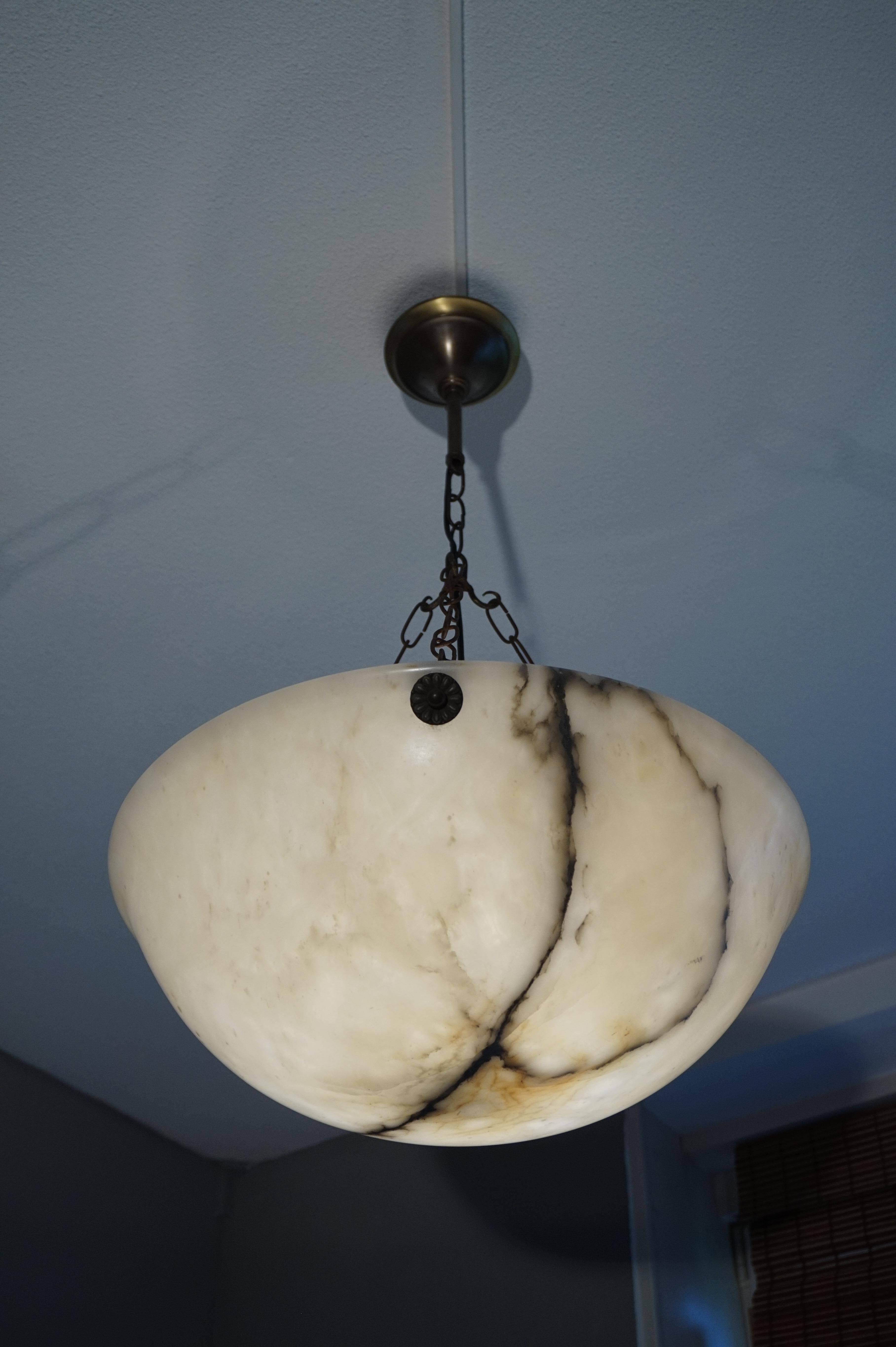 Early 20th Century Large and Amazing Condition Alabaster Pendant Chandelier 8