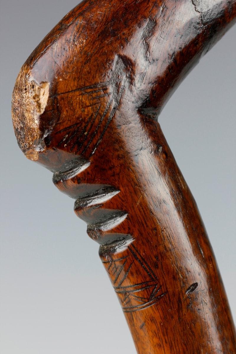 Chokwe-Titelstab aus dem frühen Twentieth-Jahrhundert, der einem Vogel ähnelt, Angola im Zustand „Gut“ im Angebot in London, GB