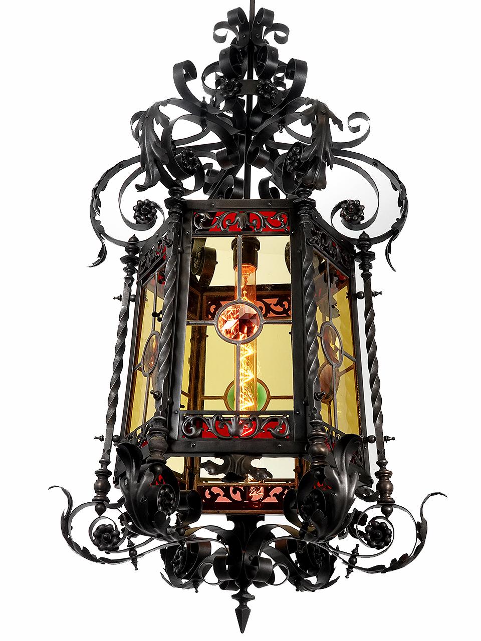 Early Venetian Style Lantern In Good Condition In Peekskill, NY