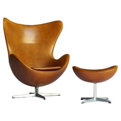 Early version Arne Jacobsen Egg Chair and Ottoman for Fritz Hansen