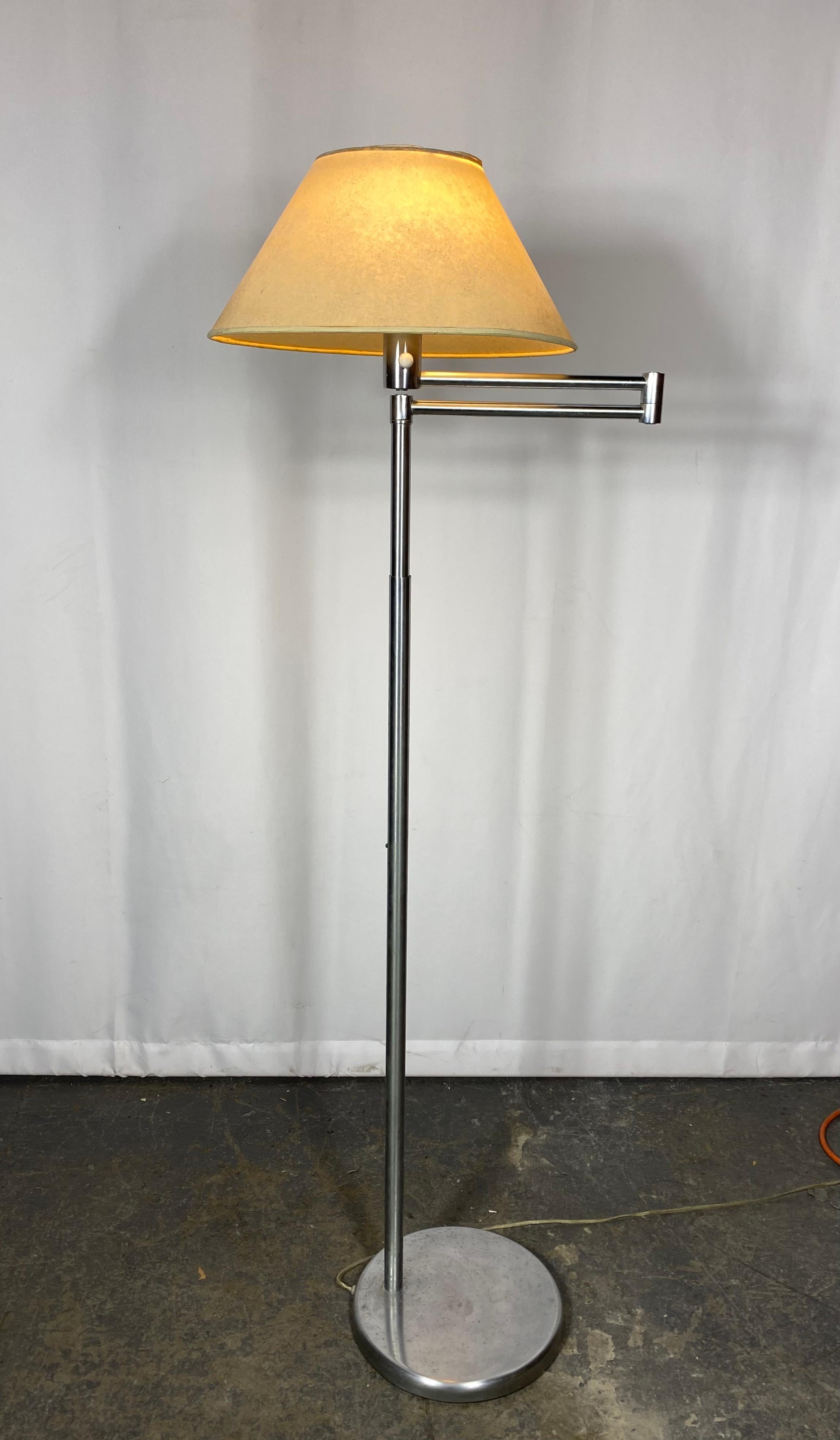 Art Deco Early  Version Walter Von Nessen swing out floor lamp For Sale