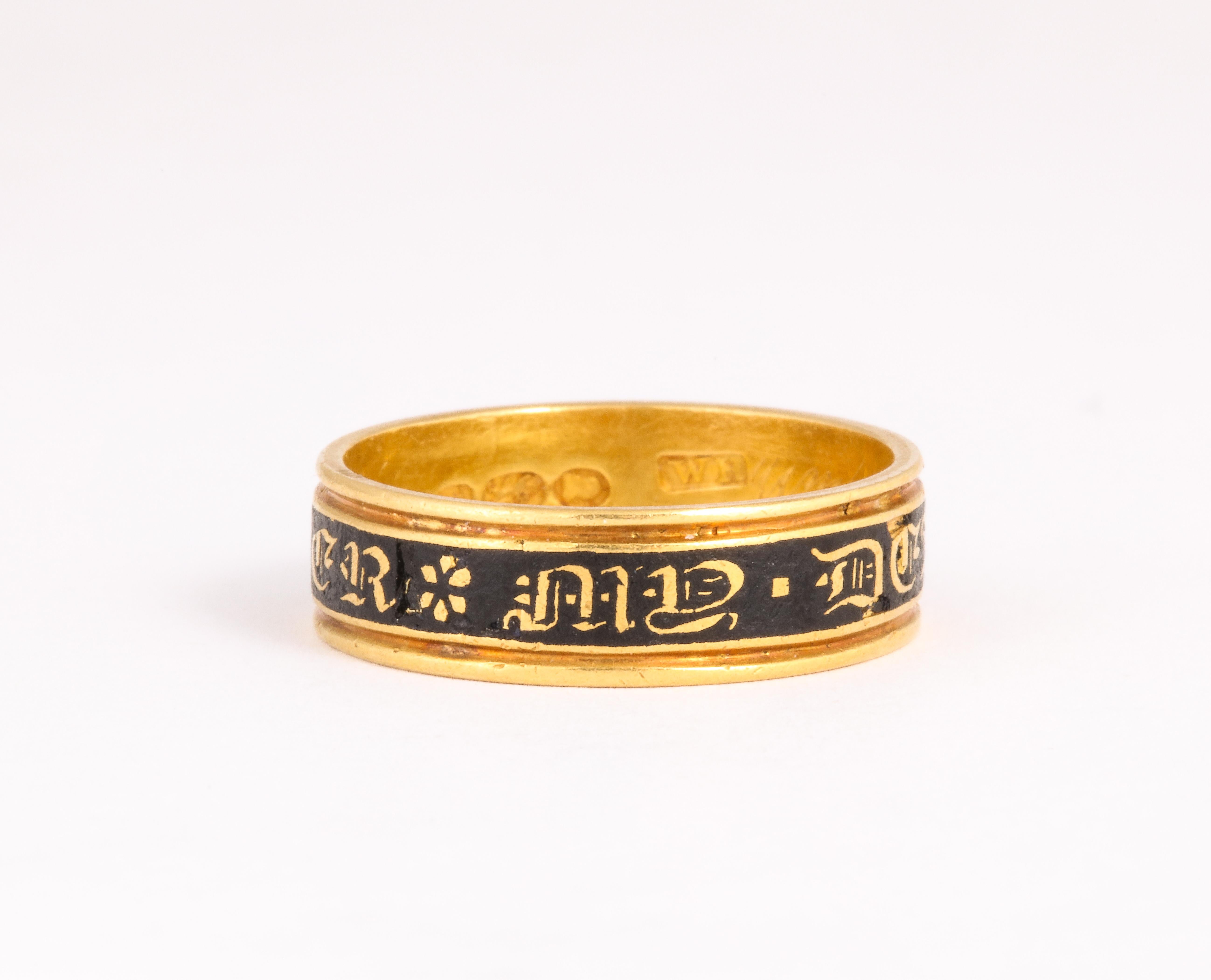 Early Victorian 18 Kt Gold Ring Honoring a Dear Father c. 1842 In Excellent Condition For Sale In Stamford, CT