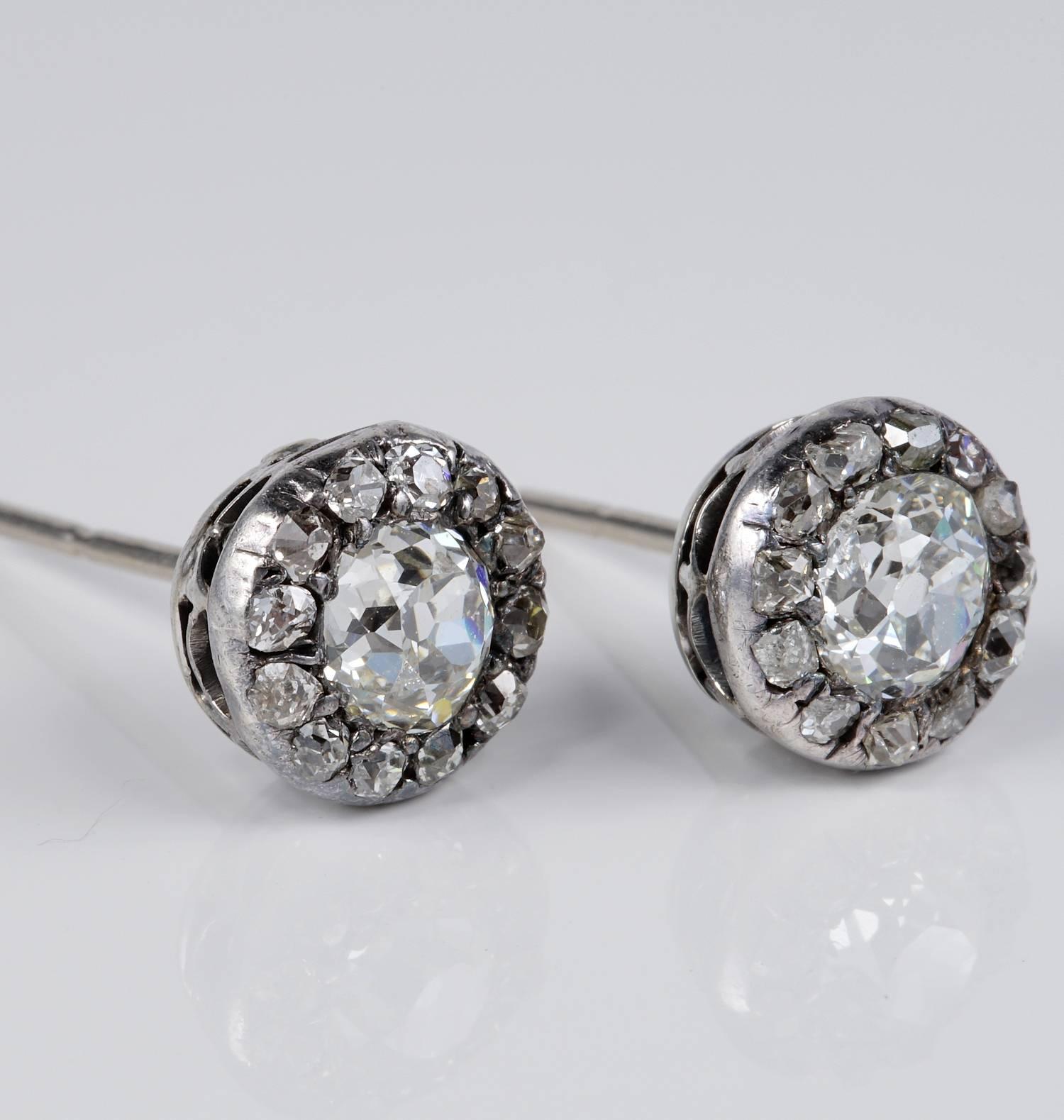 Beautiful behind every belief, so rare and scarce in trade
These step into back jewellery history
Stunning early Victorian studs all original and terrific
The perfect pair to have stuck on ears all day long easy wear and exclusive
Exquisite mounting